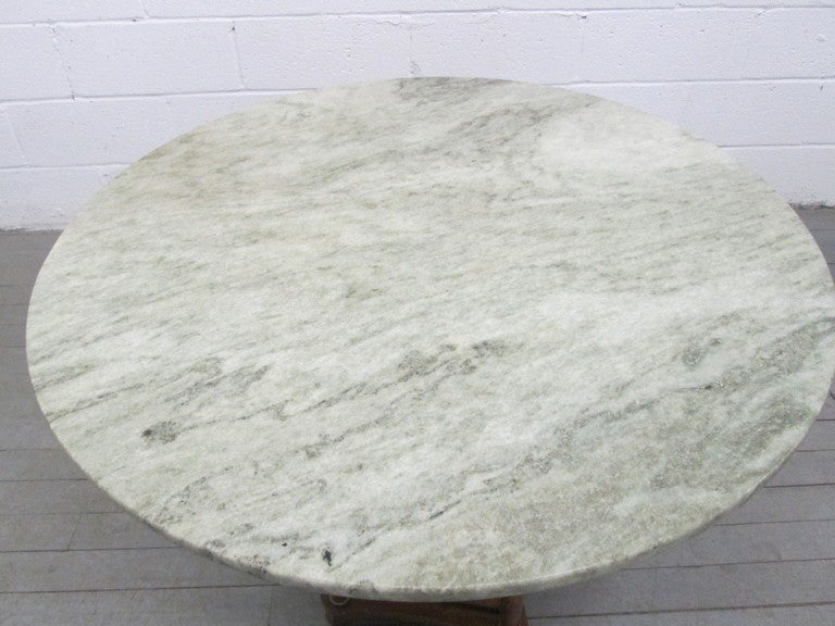 Early 20th Century Italian Marble Center Table with Onyx Pedestal and Bronze Cherubs For Sale