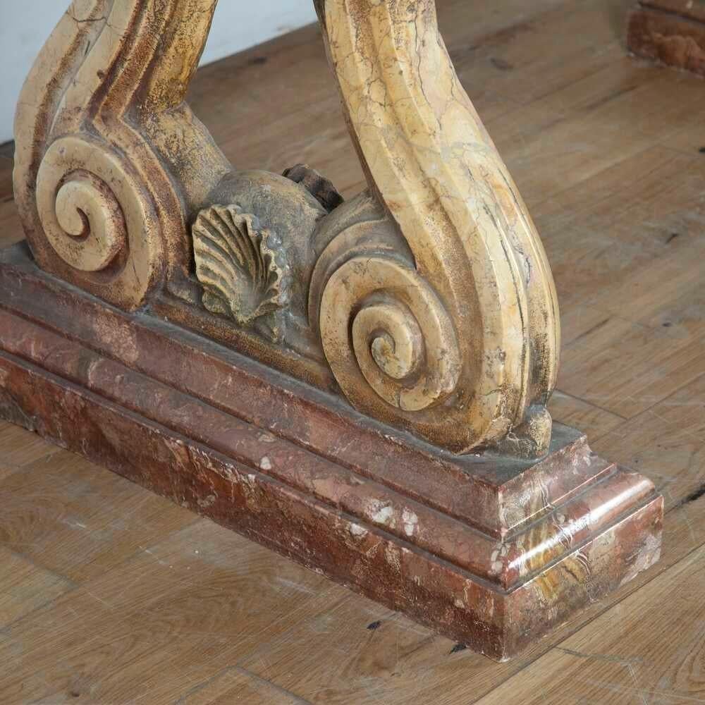 Italian Marble Centre Table For Sale 2