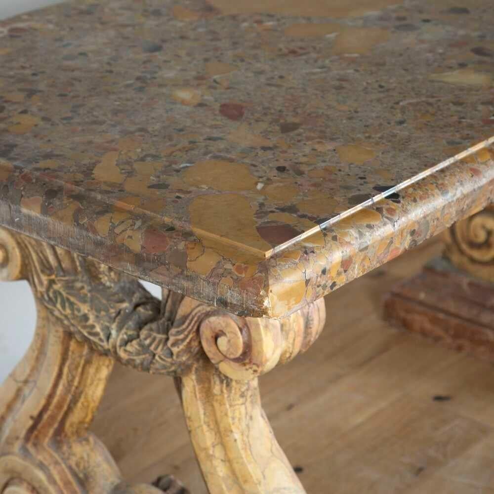 Italian Marble Centre Table For Sale 3