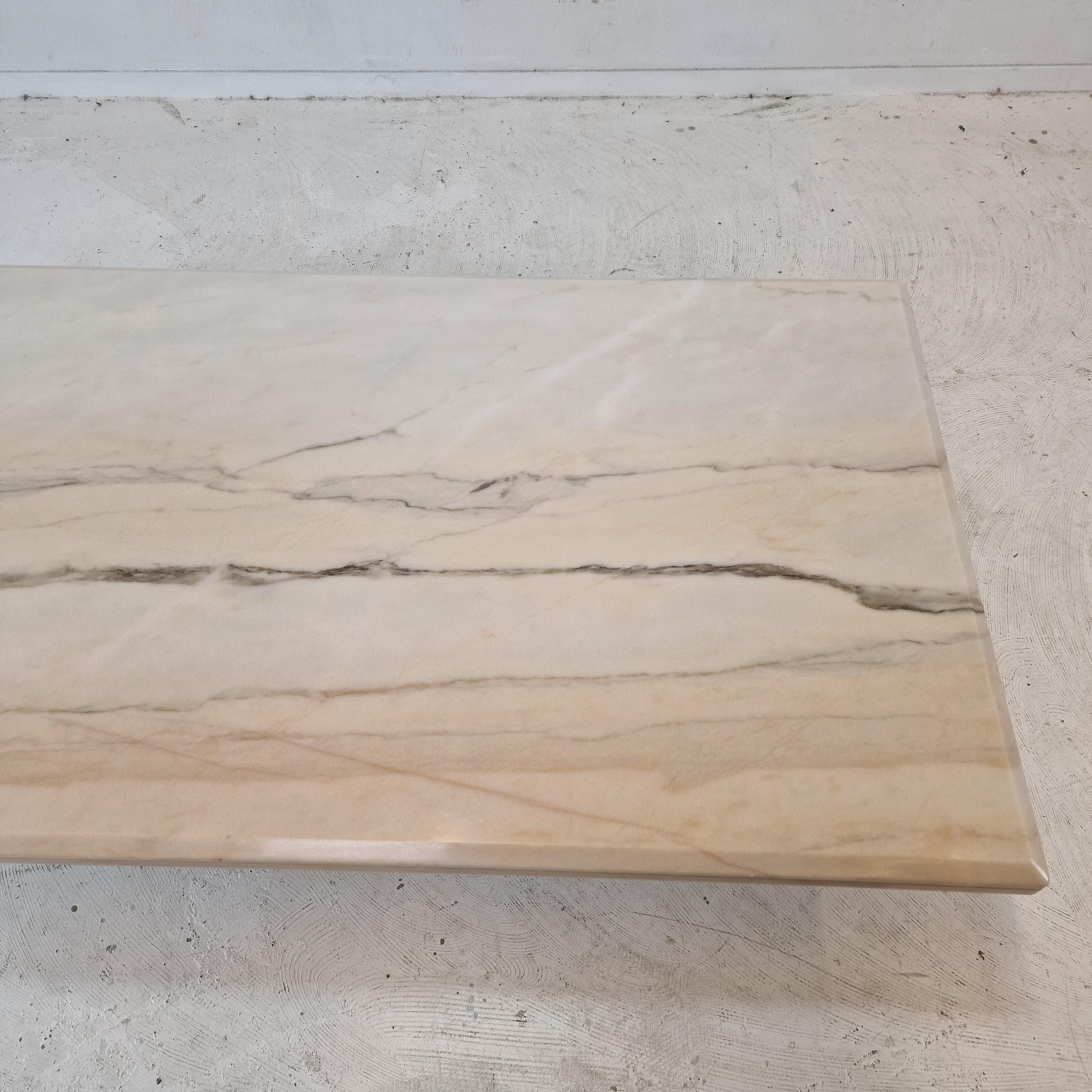 Table basse ou table d'appoint italienne en marbre, années 1980 en vente 5