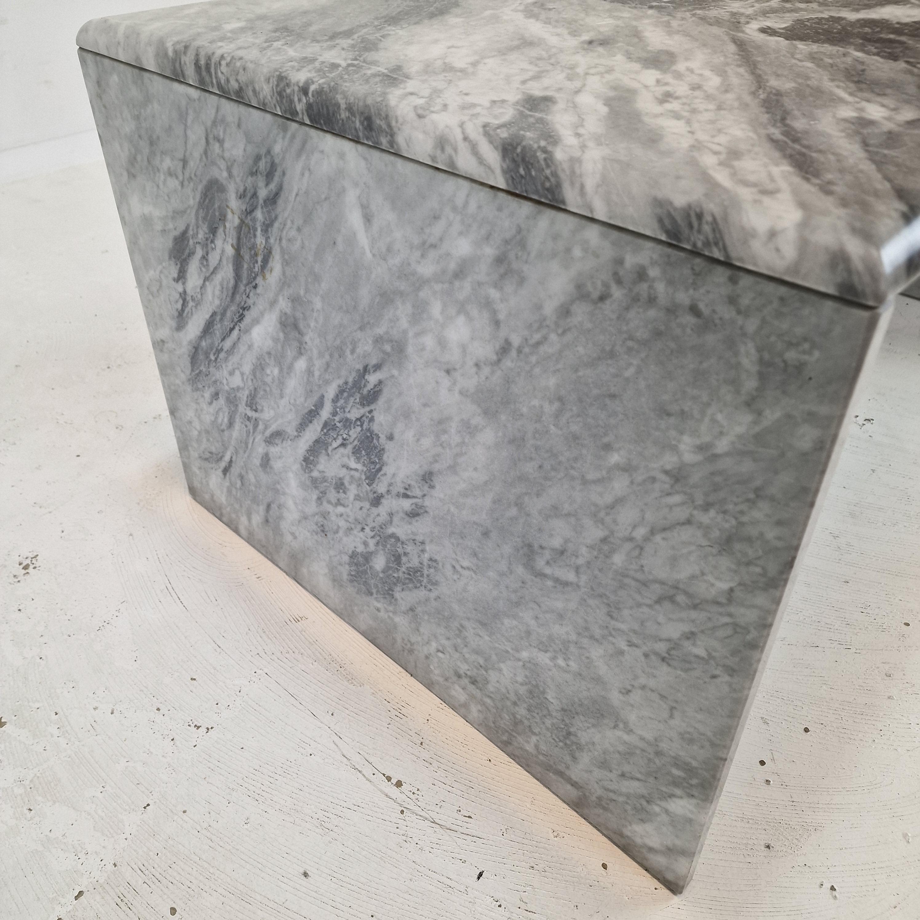 Tavolino in marmo italiano, anni '80 in vendita 8