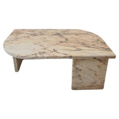 Mesa de centro o auxiliar italiana de mármol, años 80