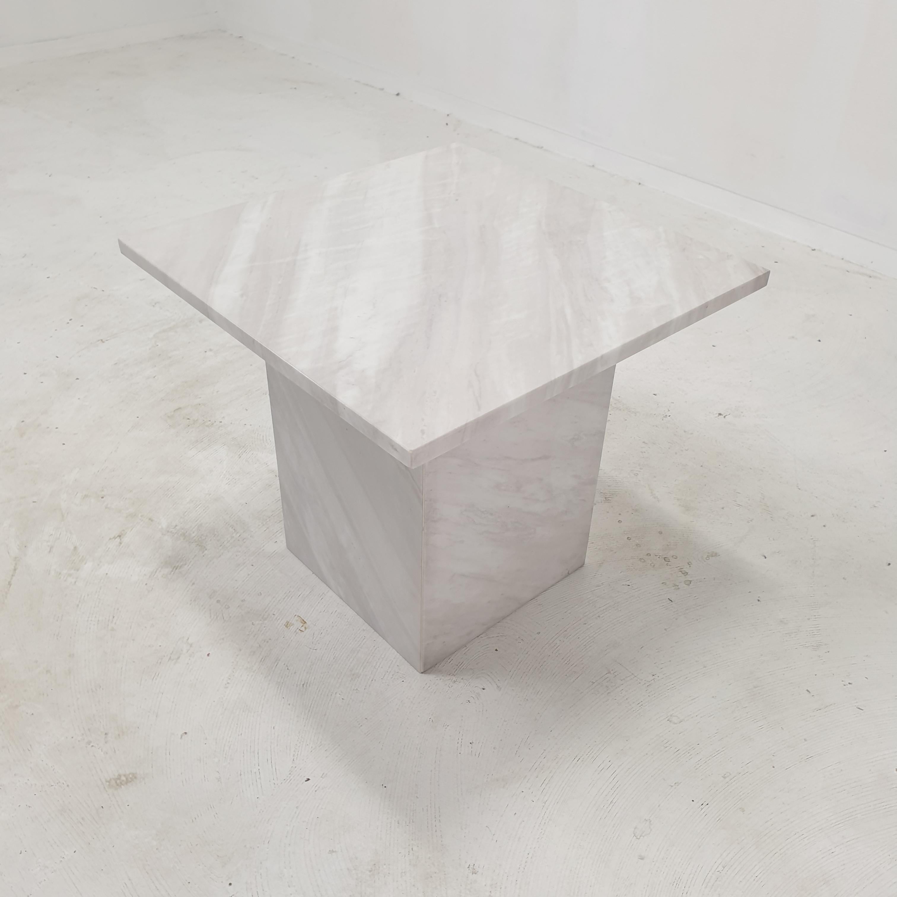 Italian Marble Coffee or Side Table, 1980s For Sale 1