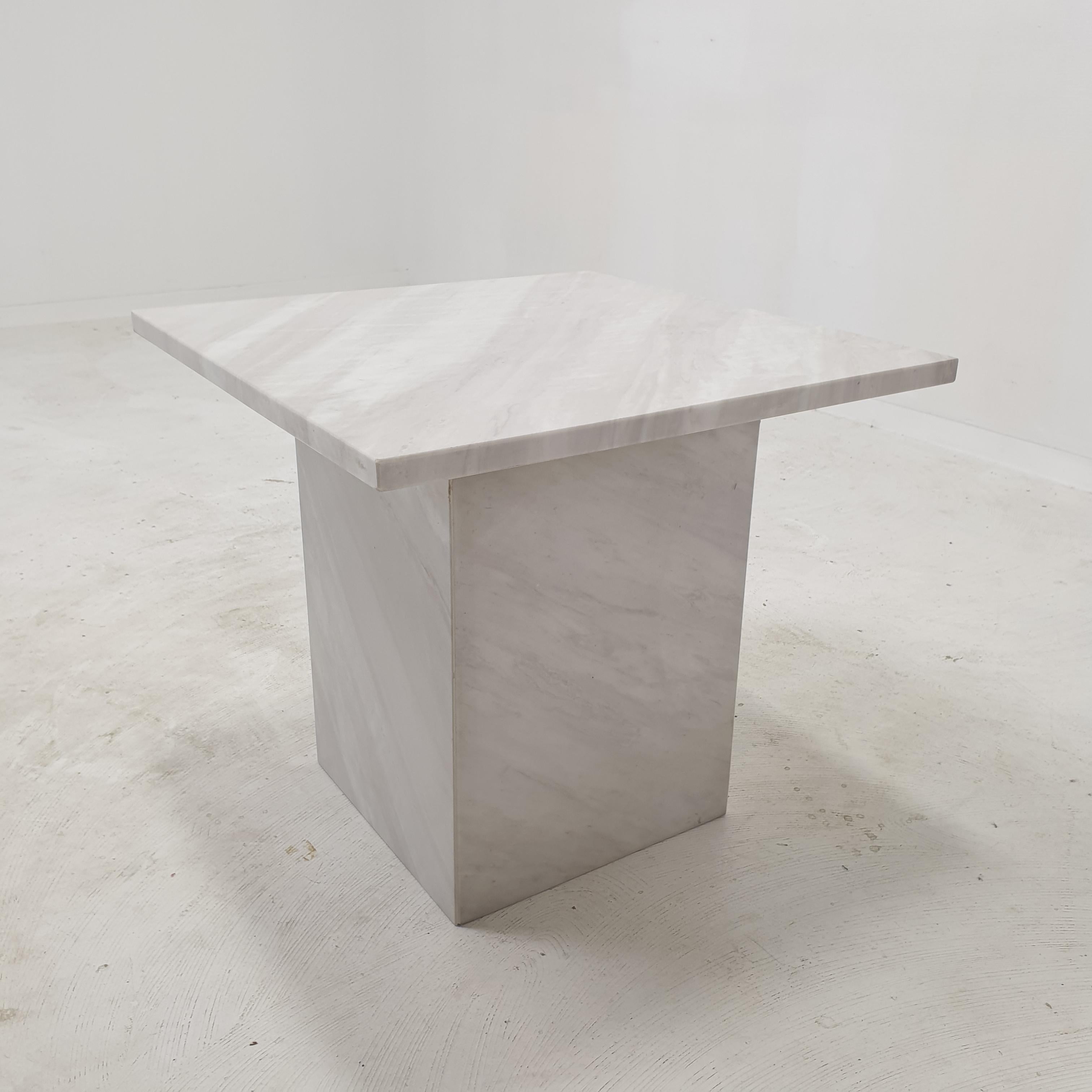 Italian Marble Coffee or Side Table, 1980s For Sale 3