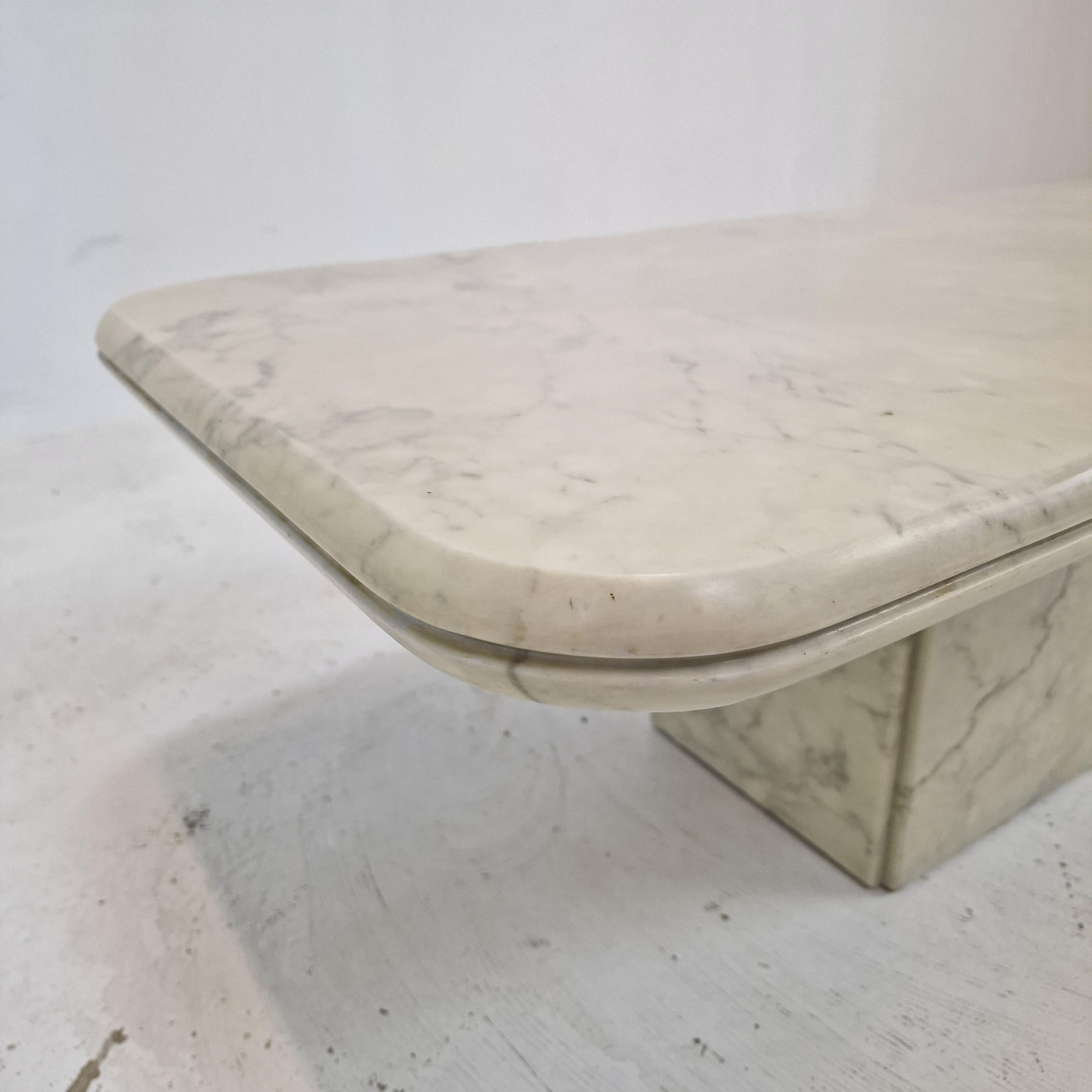 Italian Marble Coffee Table, 1970's For Sale 12
