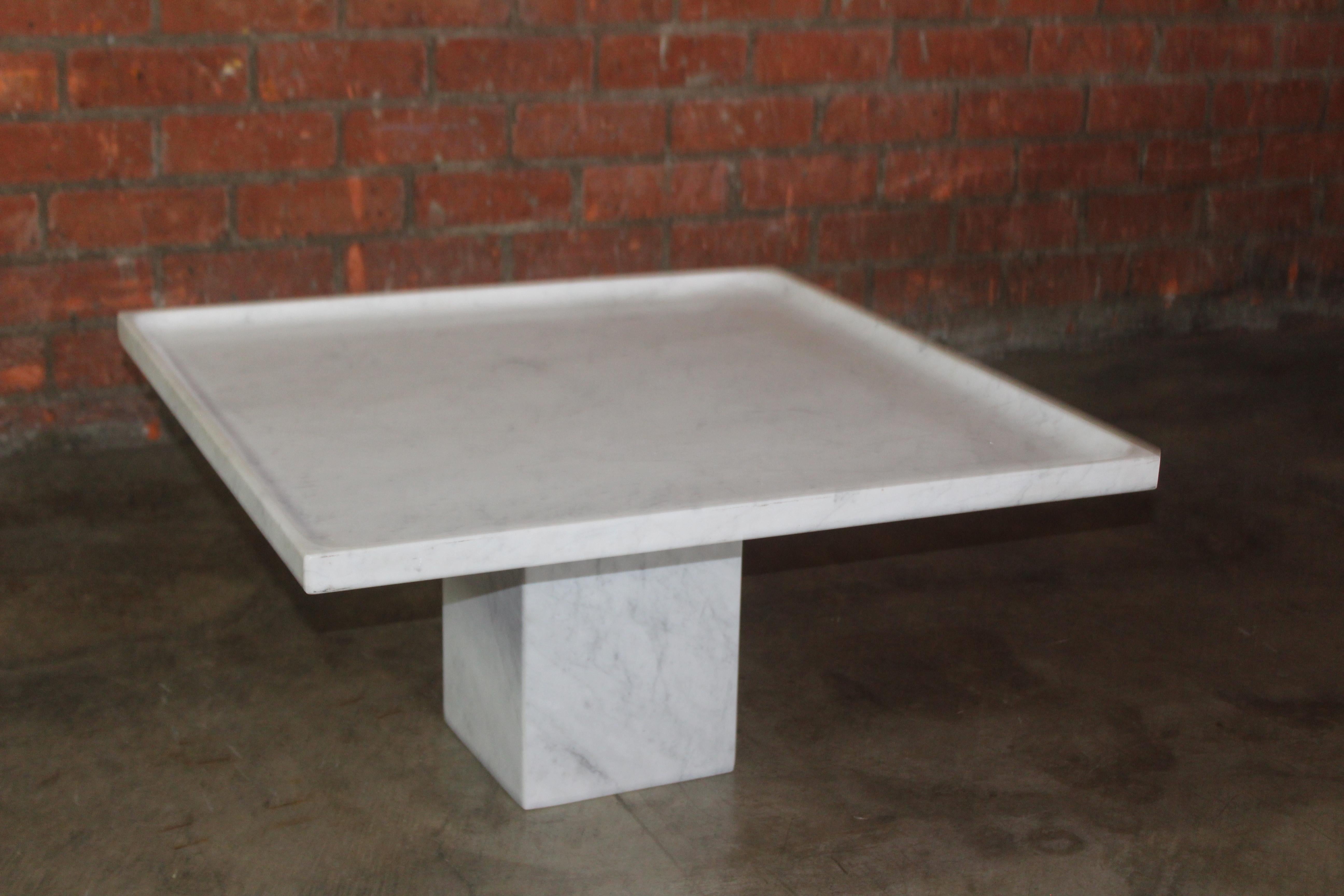 Late 20th Century Italian Marble Coffee Table, 1970s For Sale
