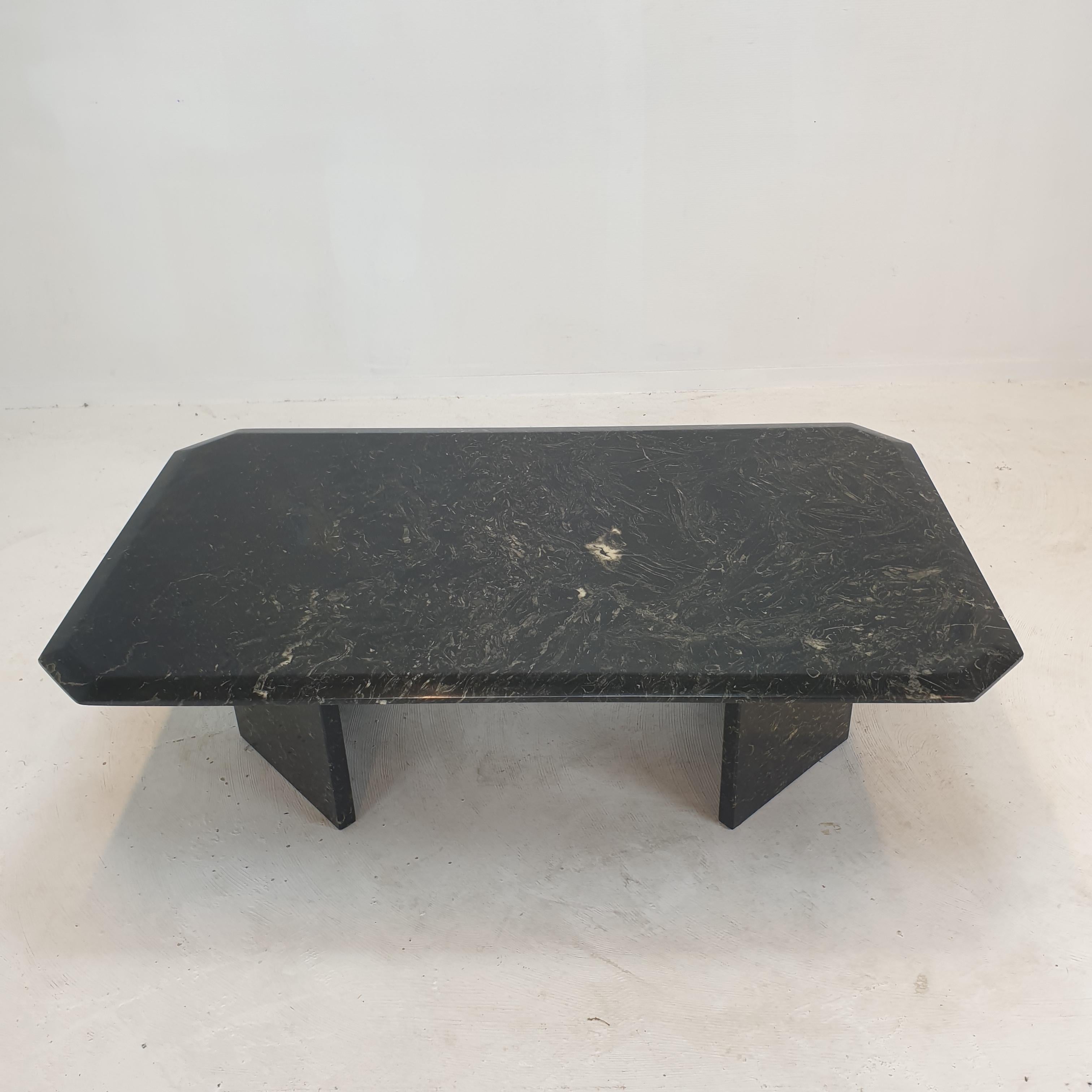 Italian Marble Coffee Table, 1970's In Good Condition For Sale In Oud Beijerland, NL