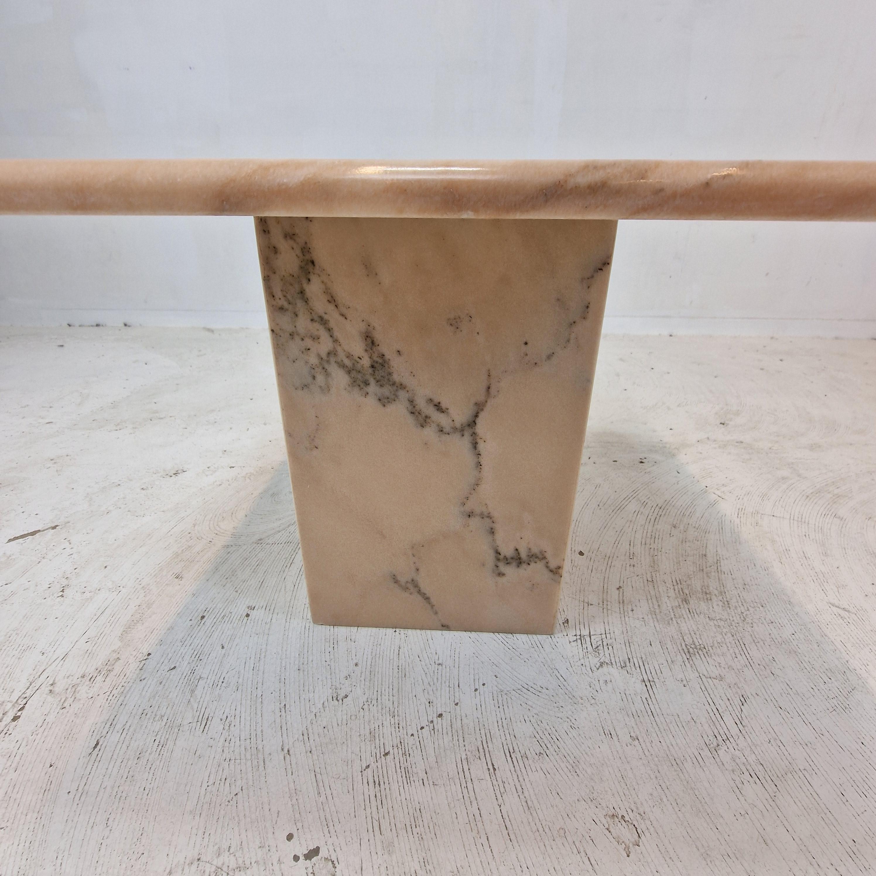 Italian Marble Coffee Table, 1980s For Sale 5