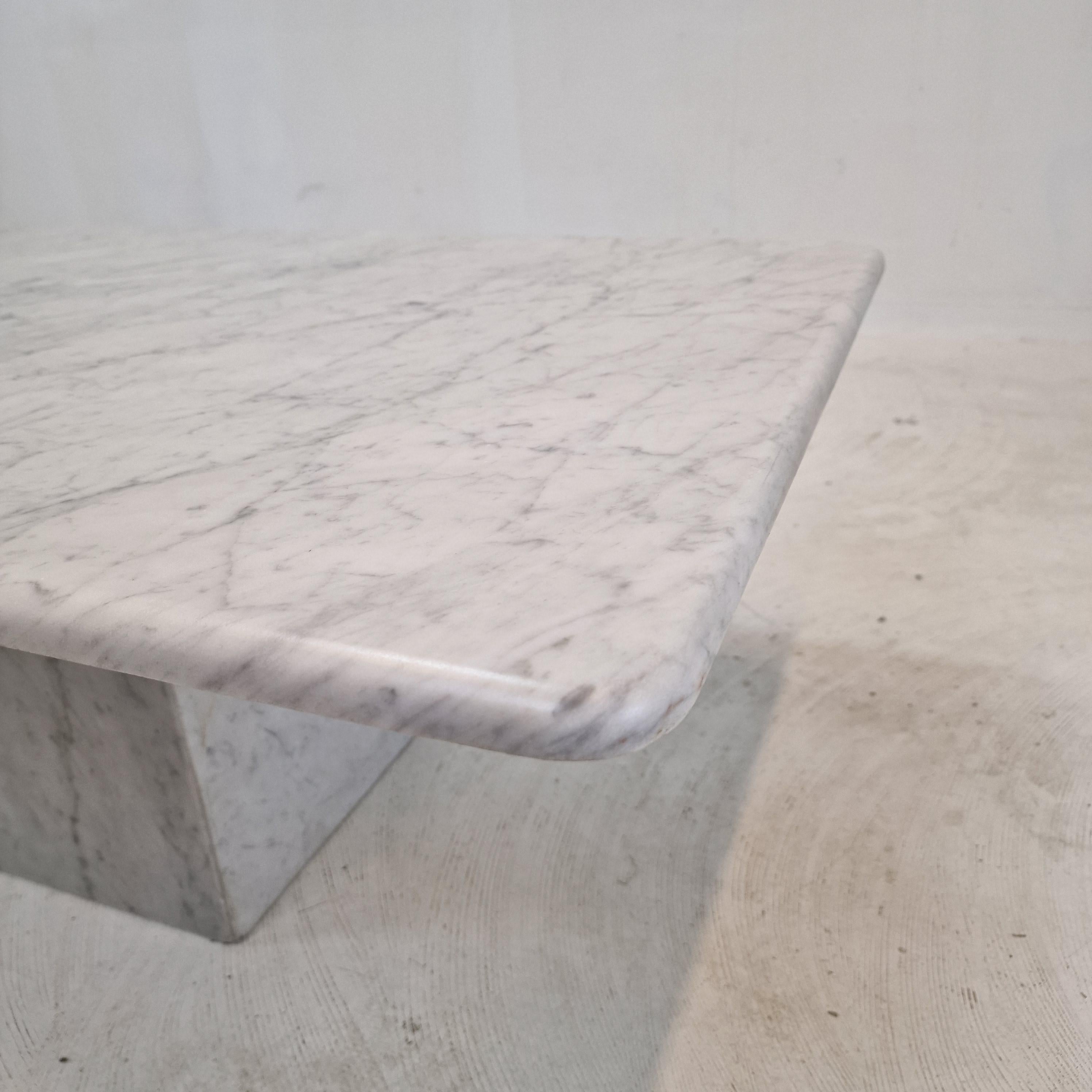 Italian Marble Coffee Table, 1980s For Sale 9