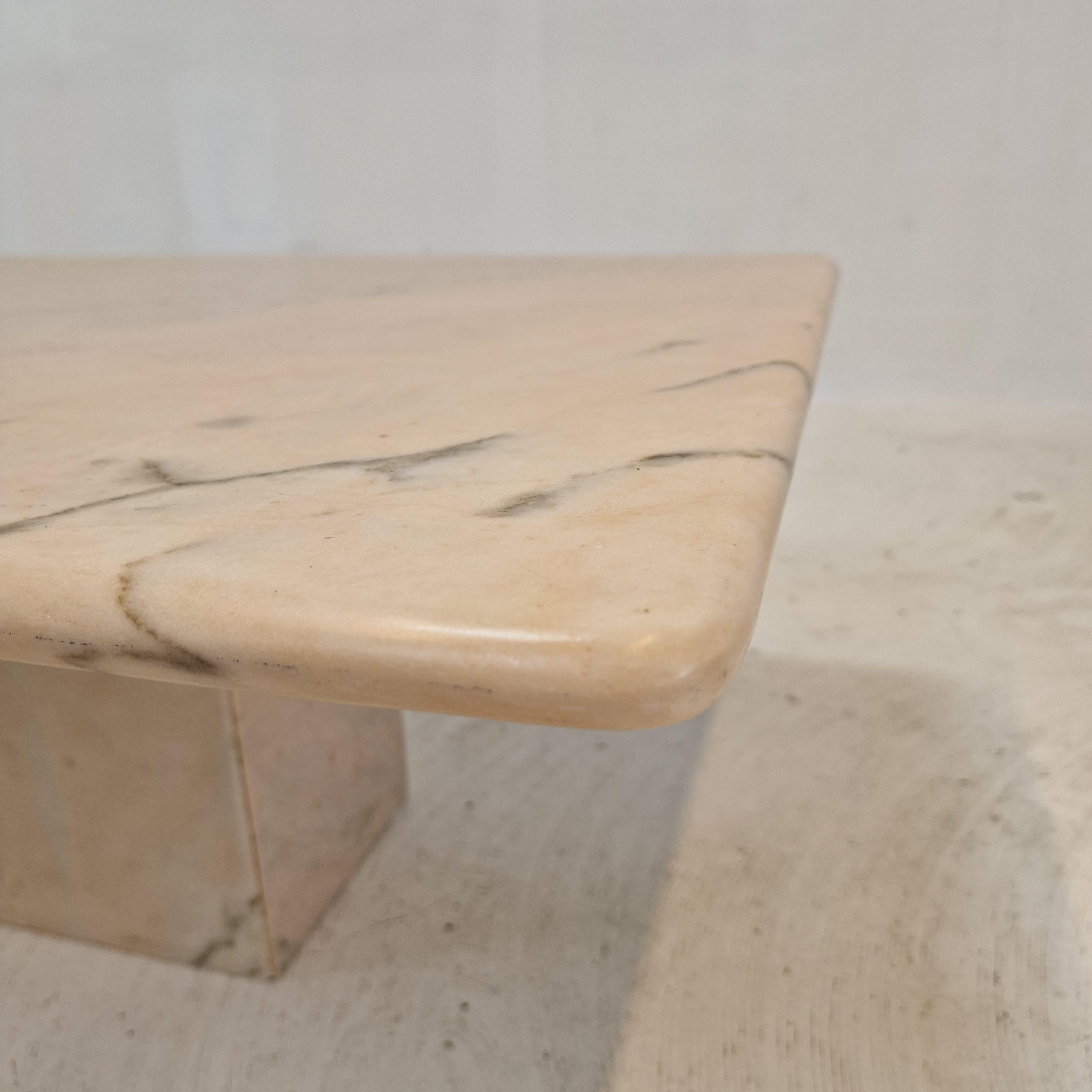 Italian Marble Coffee Table, 1980s For Sale 10