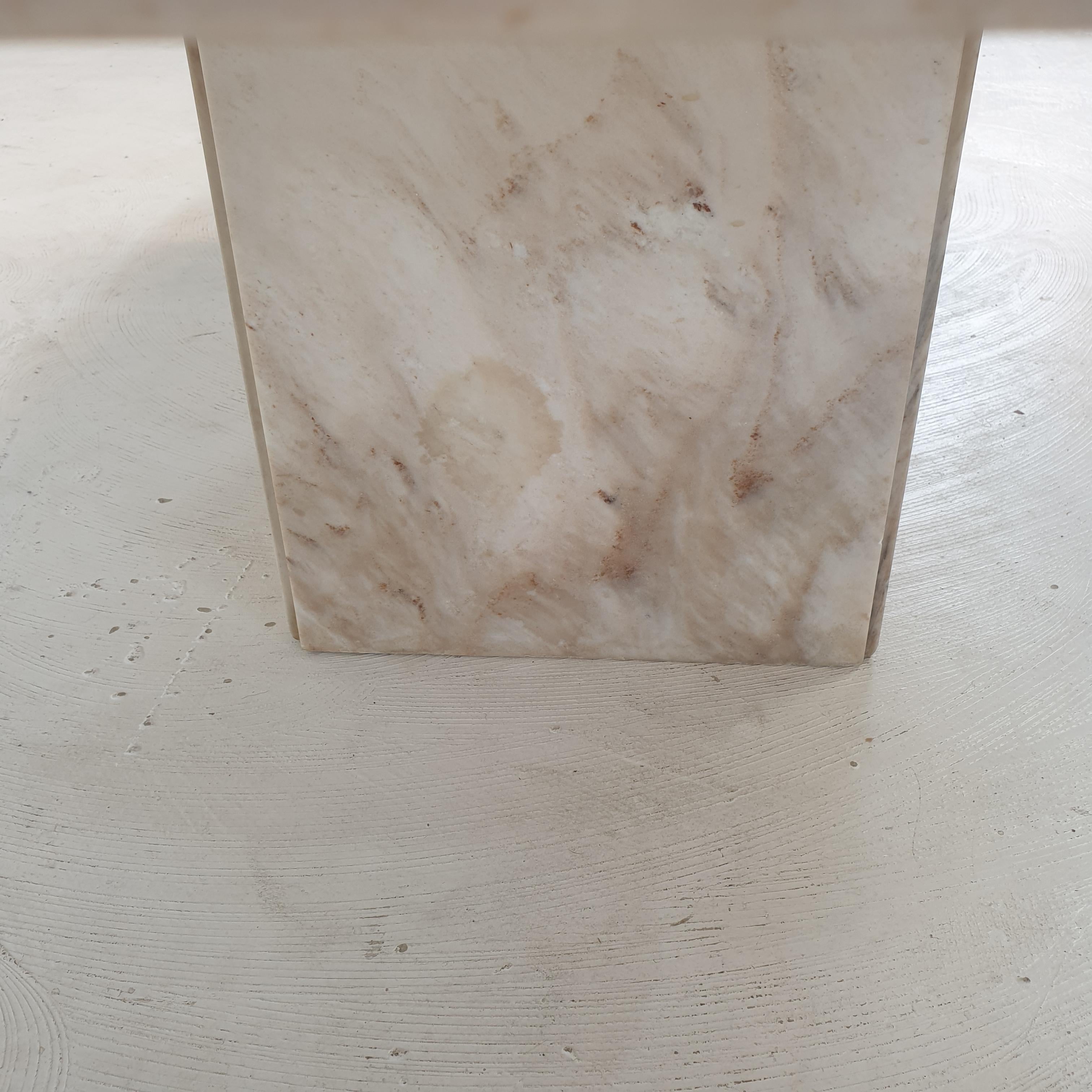 Table basse italienne en marbre, années 1980 en vente 10