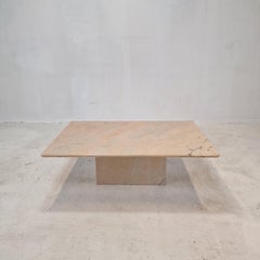 Couchtisch aus italienischem Marmor, 1980er-Jahre