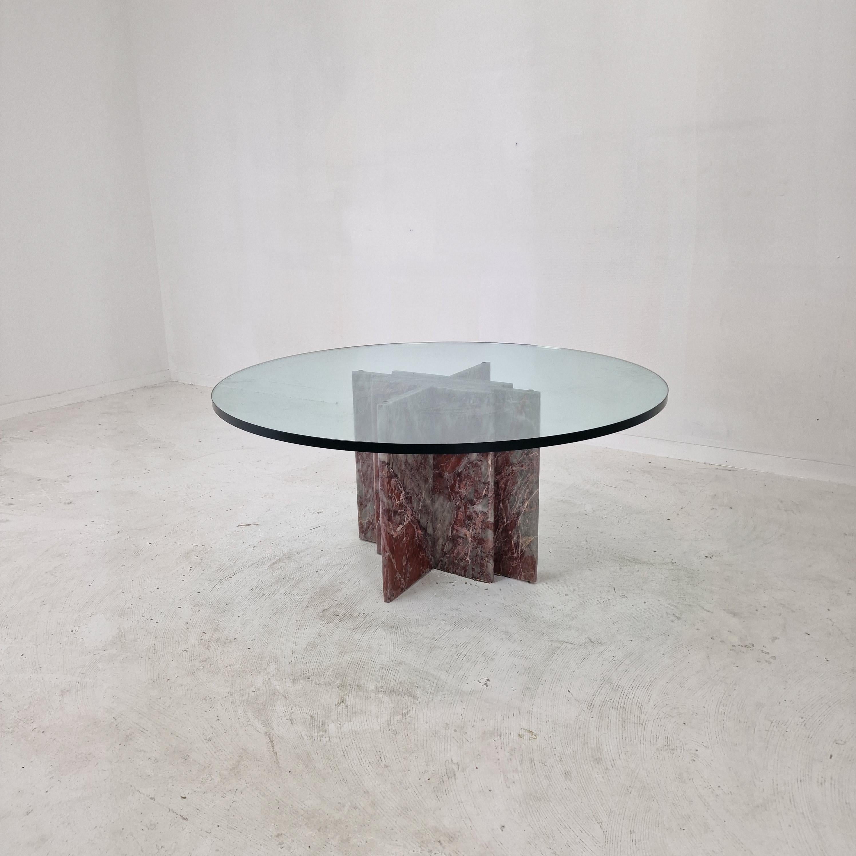 Italian Marble Coffee Table, 1980's In Good Condition For Sale In Oud Beijerland, NL