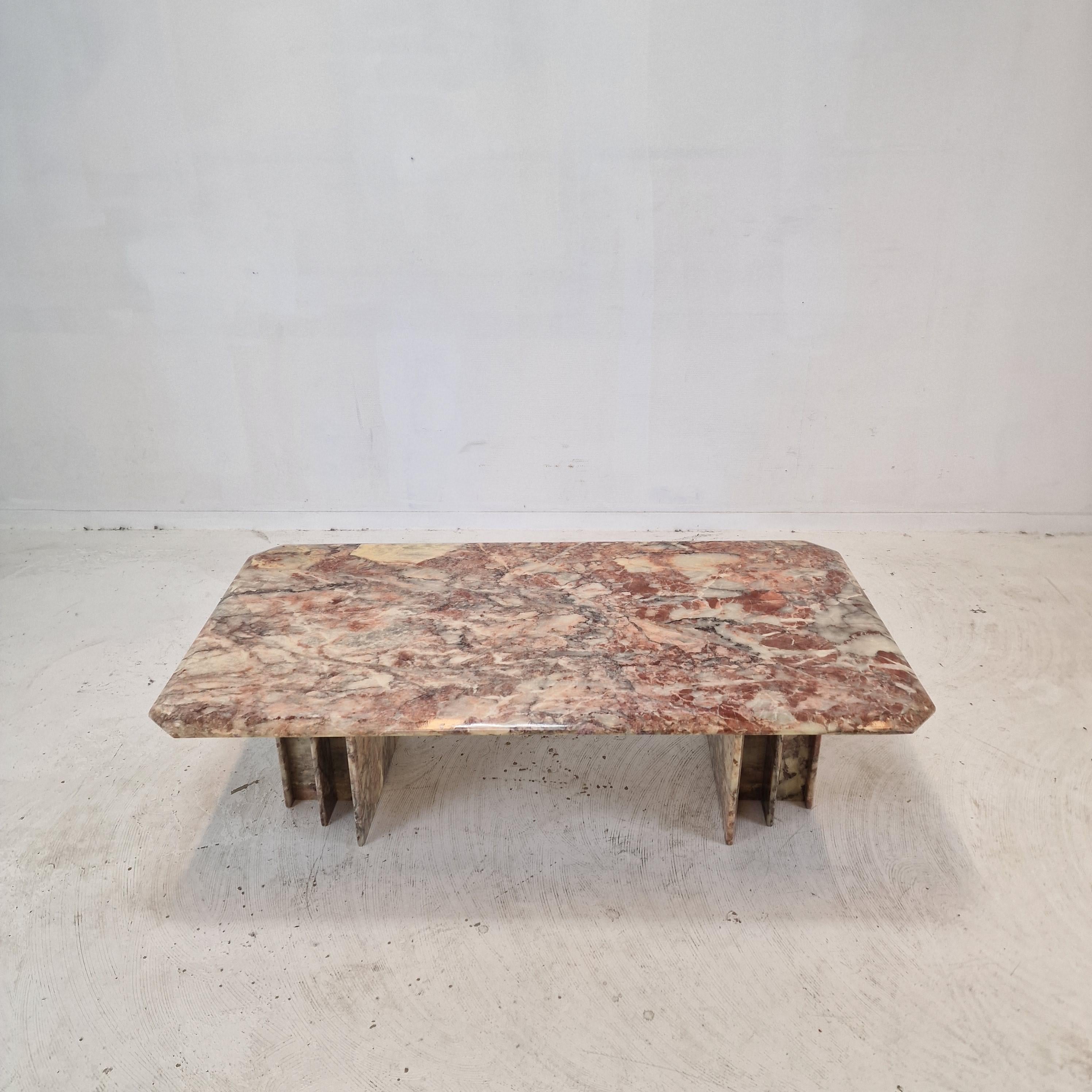 Italian Marble Coffee Table, 1980s For Sale 2