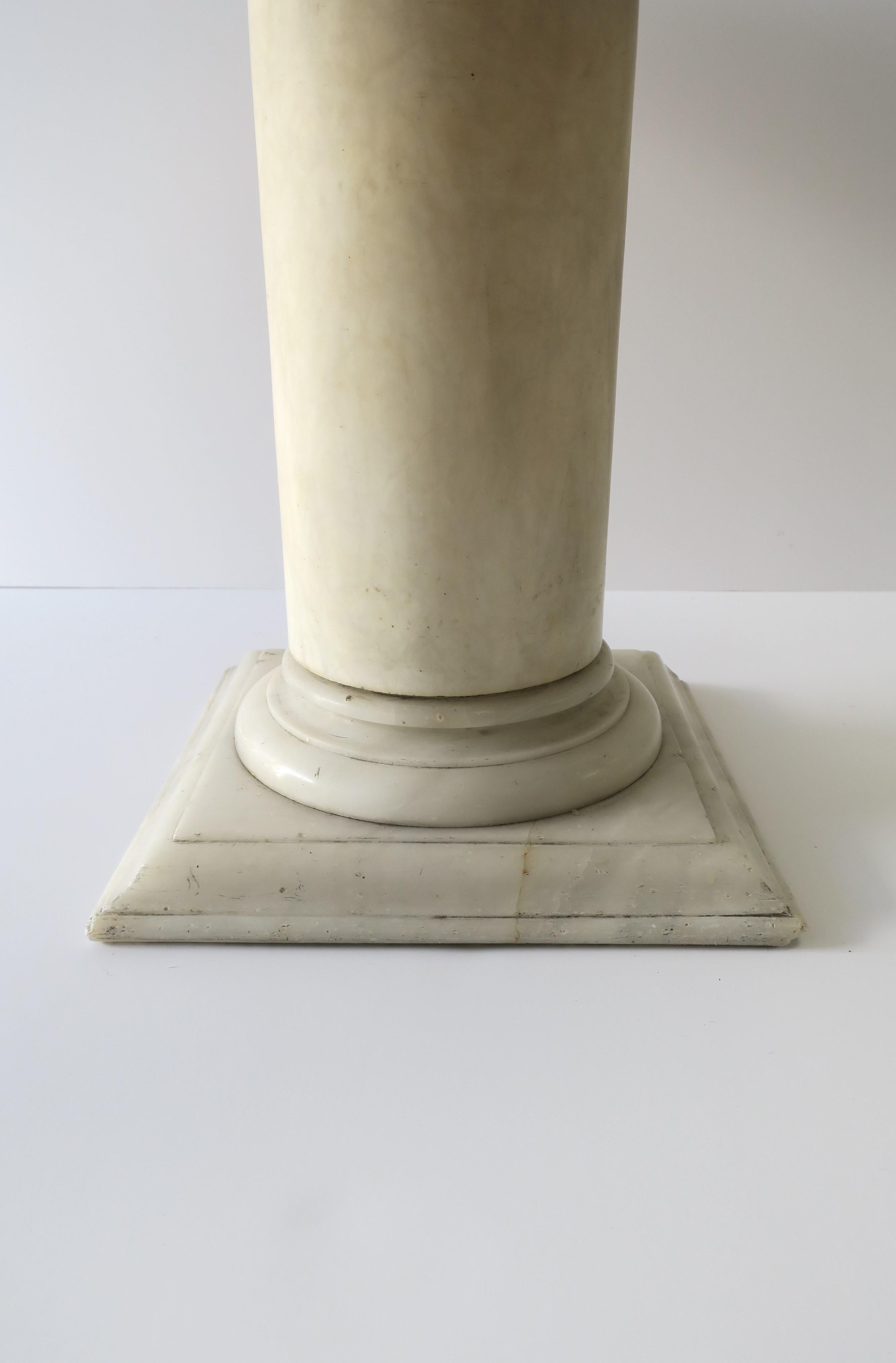 Italian Marble Neoclassical Style Column Side Drinks Cocktail Table 8