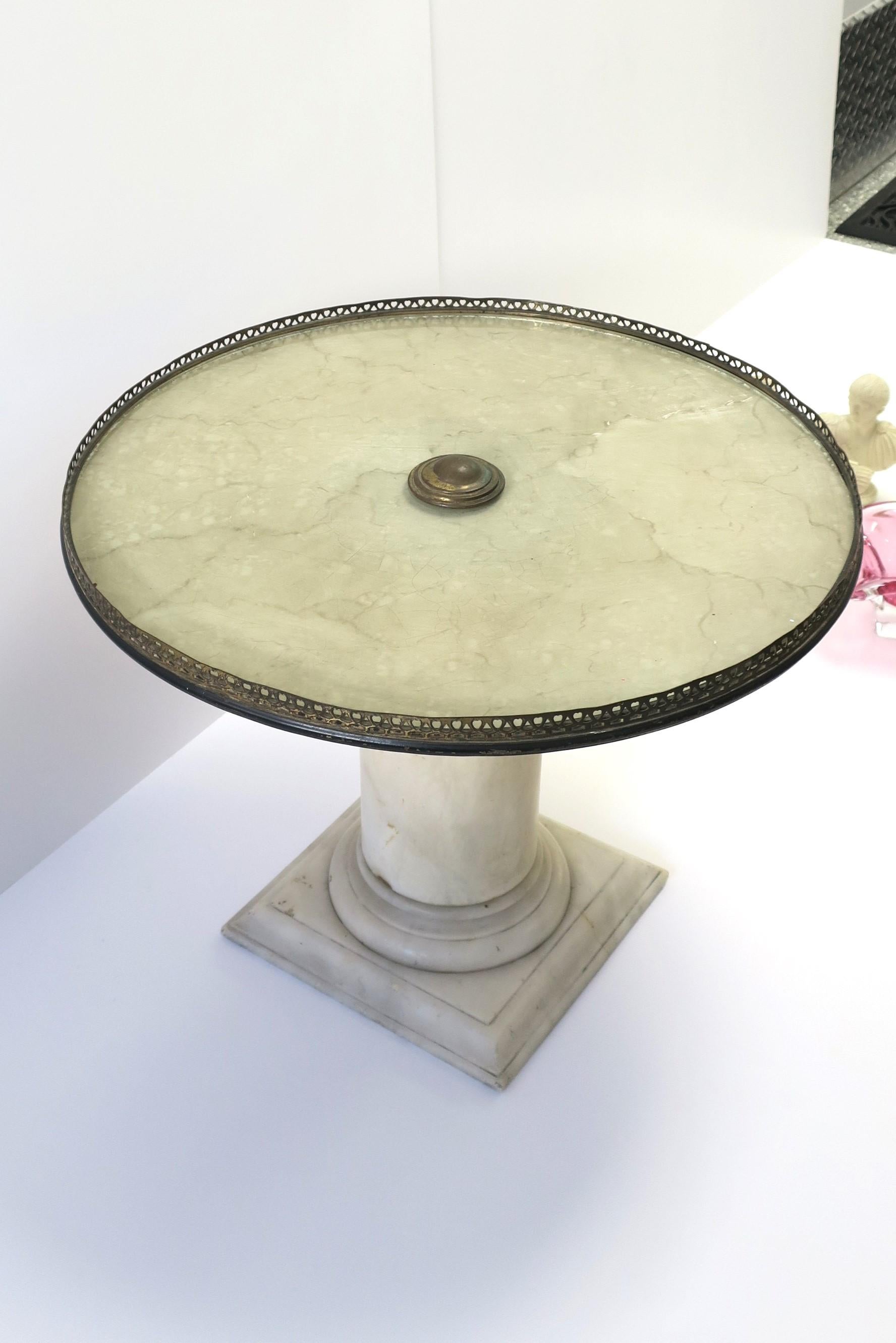 20th Century Italian Marble Neoclassical Style Column Side Drinks Cocktail Table
