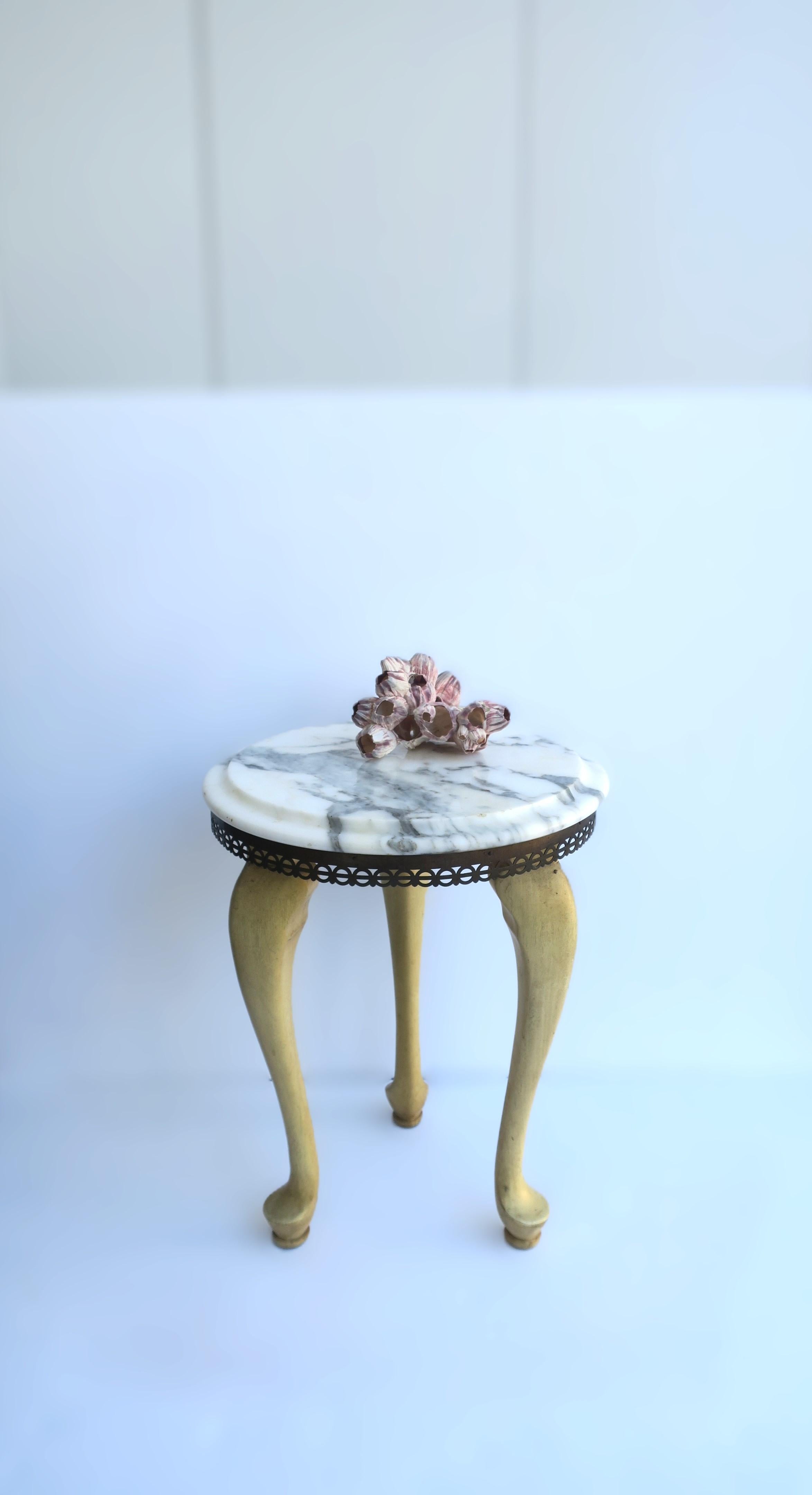 Italian Marble Drinks Table In Good Condition For Sale In New York, NY