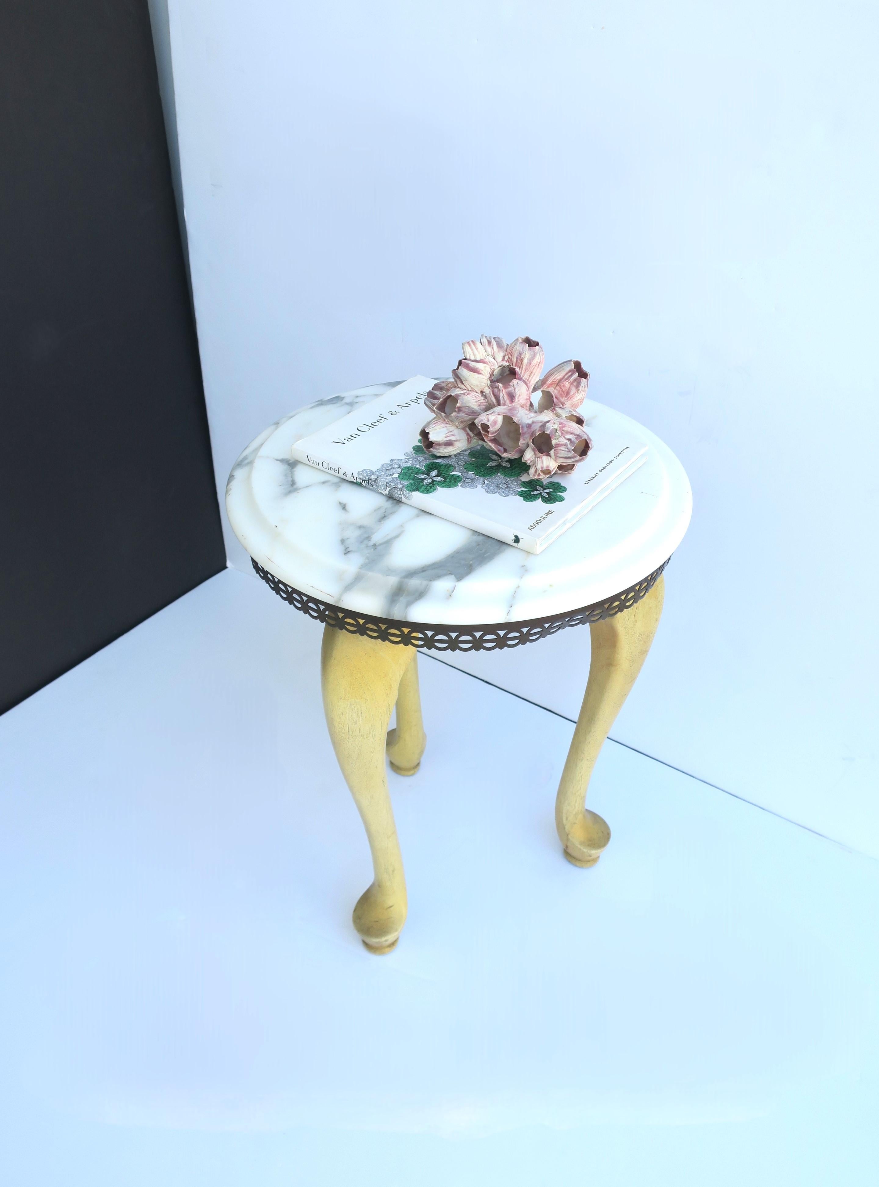 Italian Marble Drinks Table For Sale 1