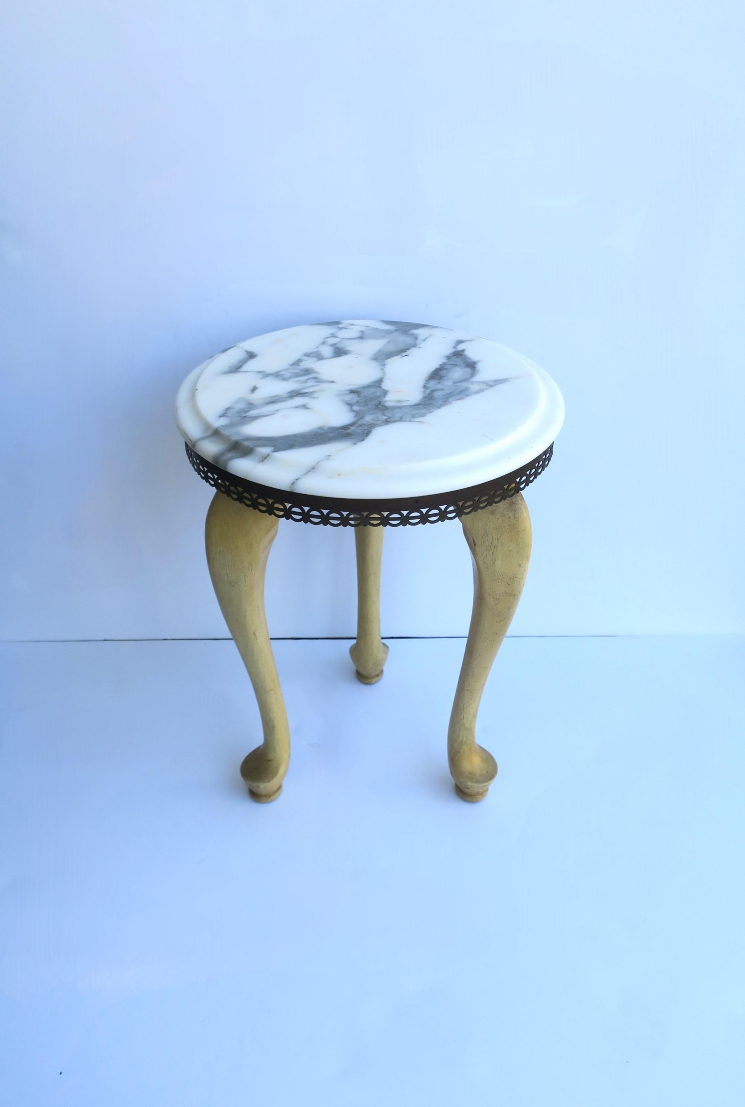 Italian Marble Drinks Table For Sale 3