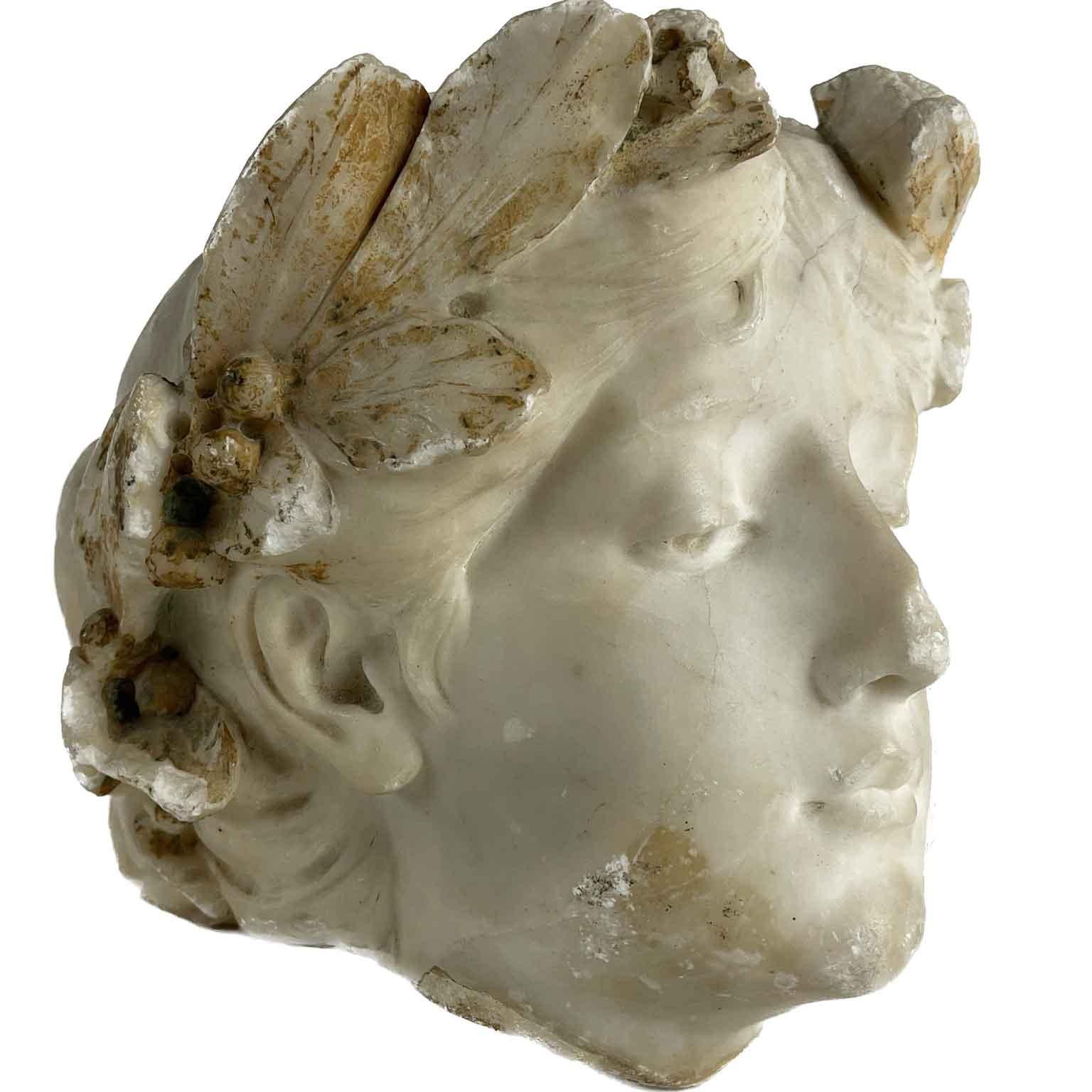 Italian Female Head 20th Century Greek Roman Style Garden Statue Fragment In Good Condition In Milan, IT