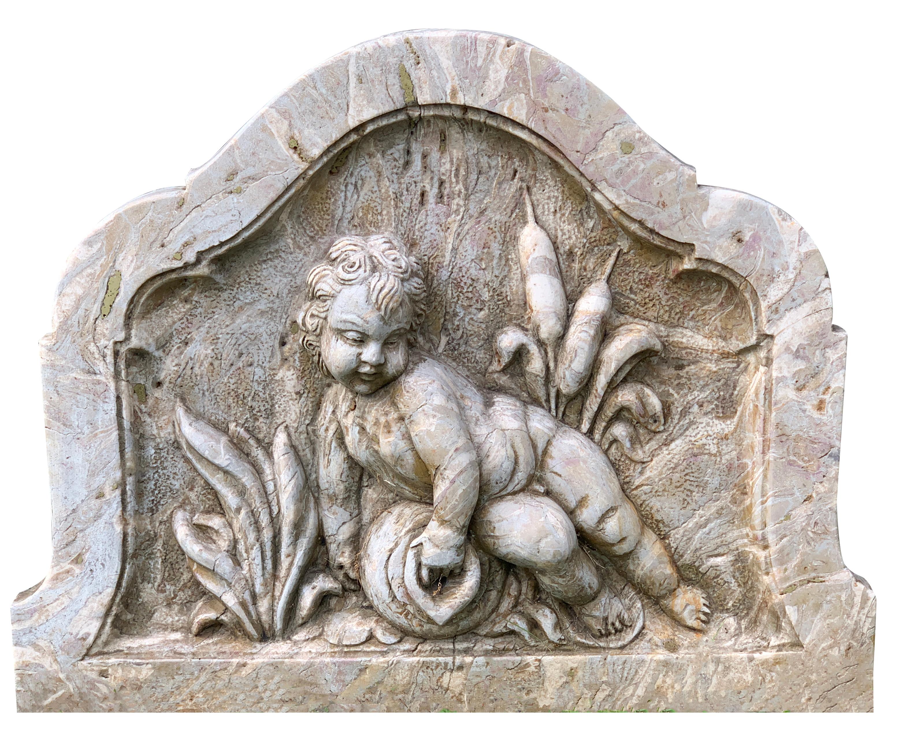 Mid-18th Century Italian Marble Garden Fountain For Sale