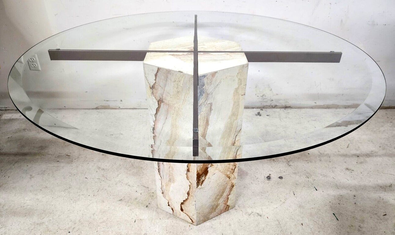 Mid-Century Modern 1970s Italian Marble & Glass Dining Table  For Sale