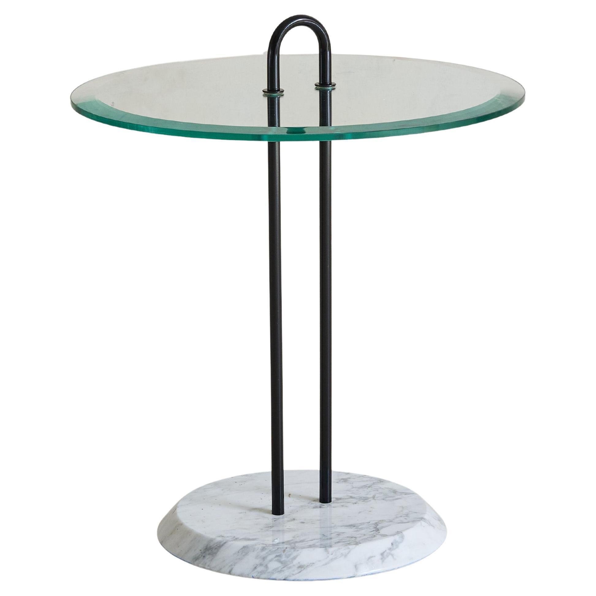 Mesa auxiliar italiana de mármol y cristal Attr Vico Magistretti para Cattelan Italia, años 80