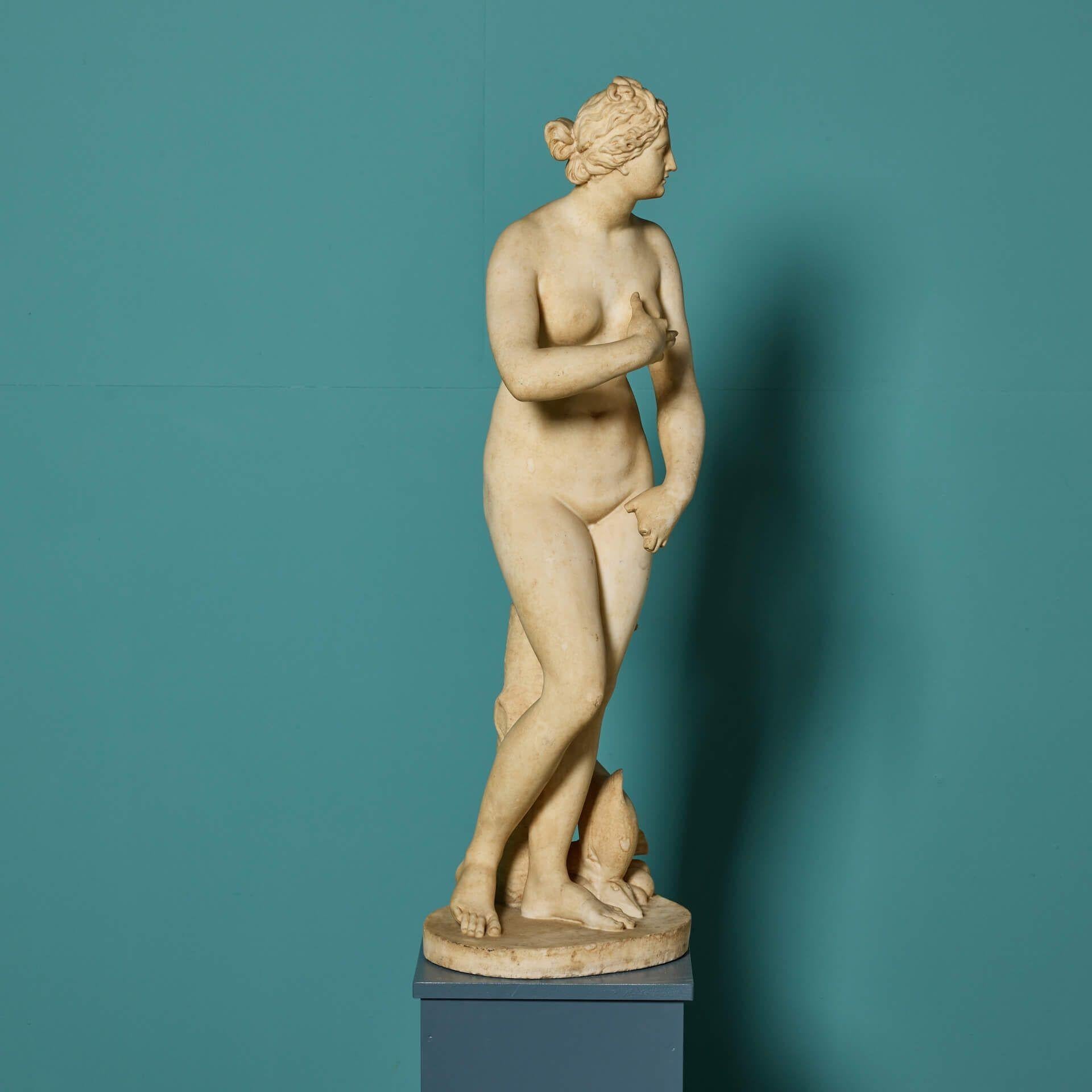 XIXe siècle Figure de Vénus de Médicis Grand Tour en marbre italien en vente