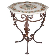 Tavolino ottagonale in ferro battuto intarsiato di marmo italiano in pietra dura 1950