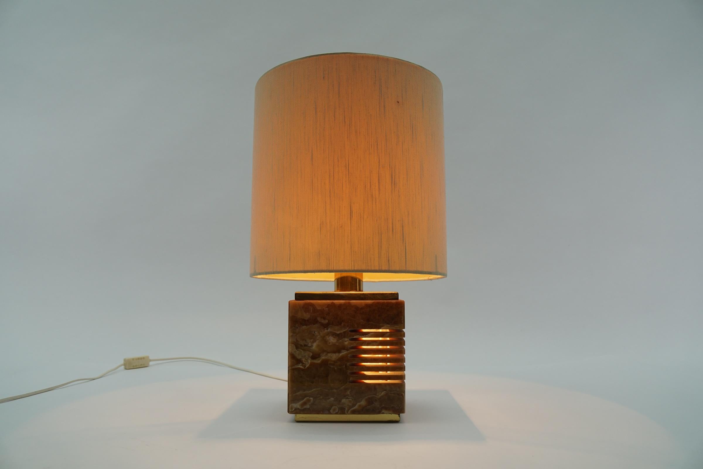 Italian Marble Mid-Century Modern Table Lamp, 1960s  In Good Condition For Sale In Nürnberg, Bayern