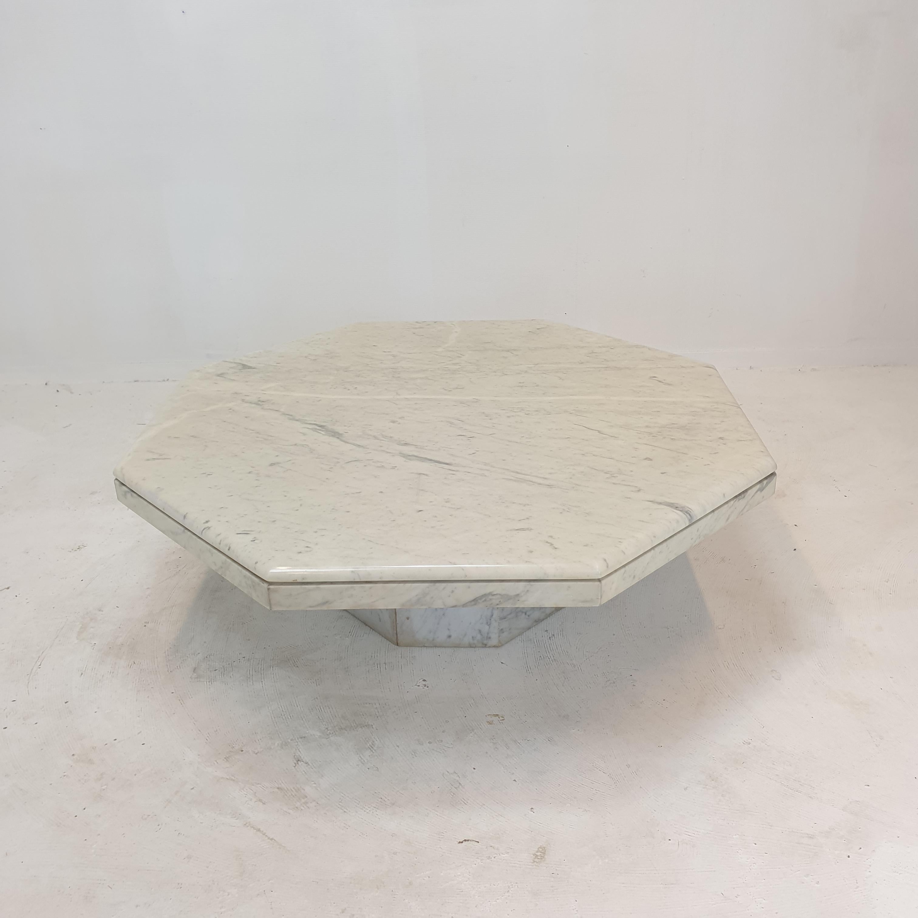 Hand-Crafted Italian Marble Octagon Coffee Table, 1980's For Sale