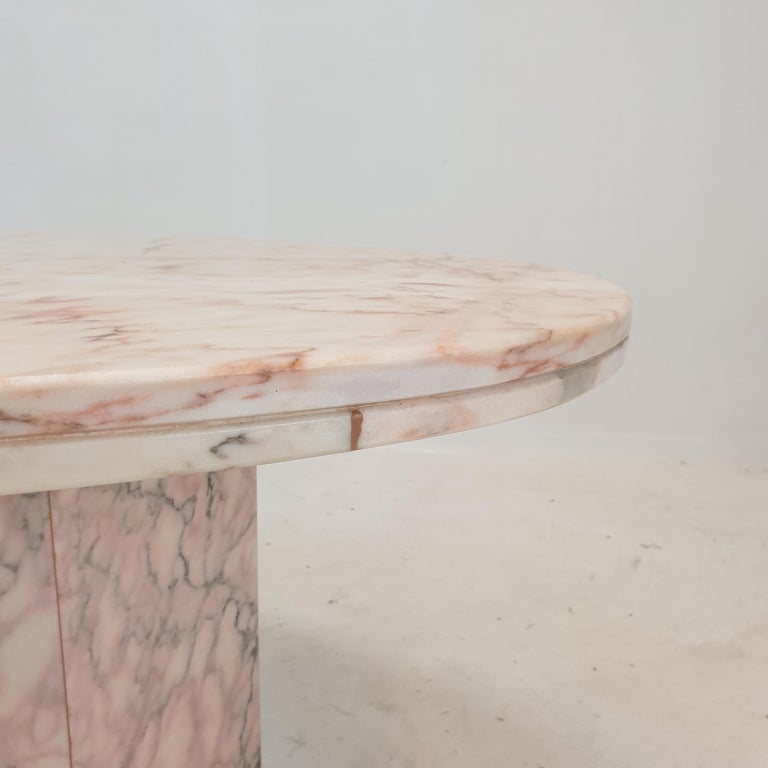 Italian Marble Oval Coffee Table, 1970's For Sale at 1stDibs