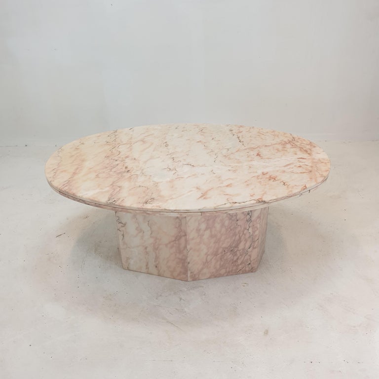 Italian Marble Oval Coffee Table, 1970's For Sale at 1stDibs