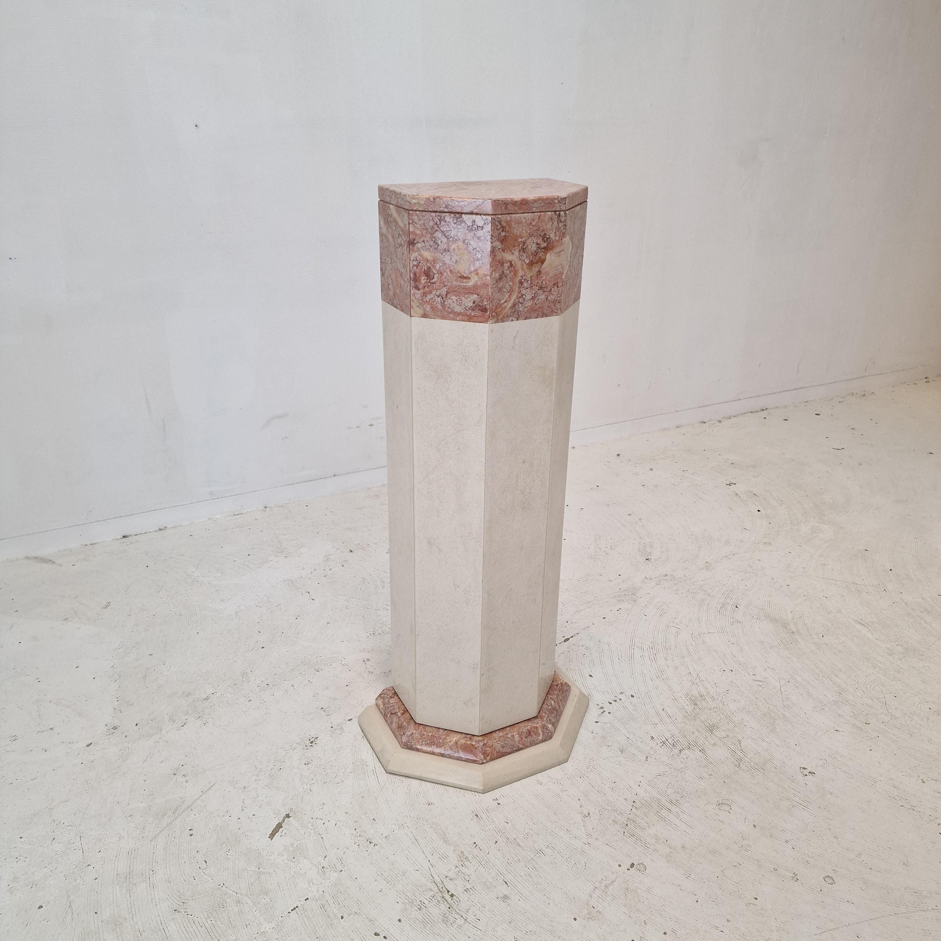 Italian Marble Pedestal, 1980s In Good Condition For Sale In Oud Beijerland, NL