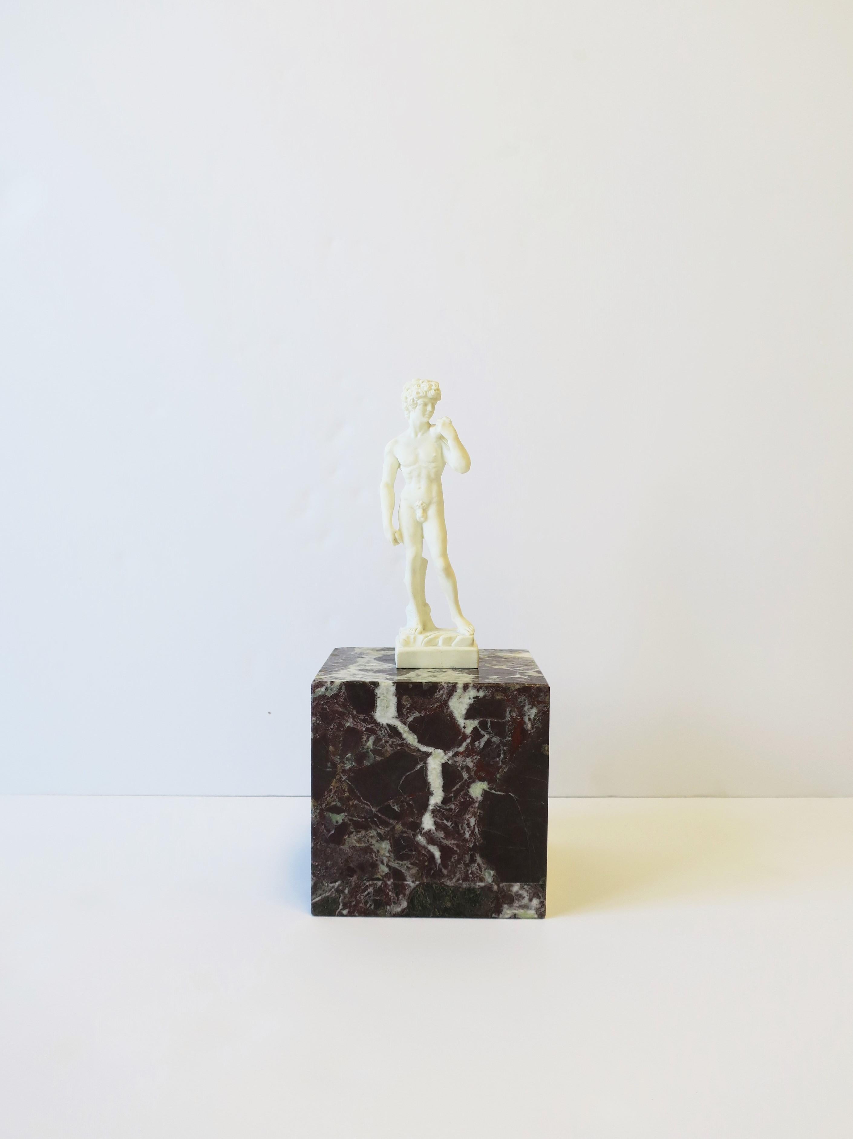 Italian Marble Pedestal Plinth or Bookend, circa 1970s 2