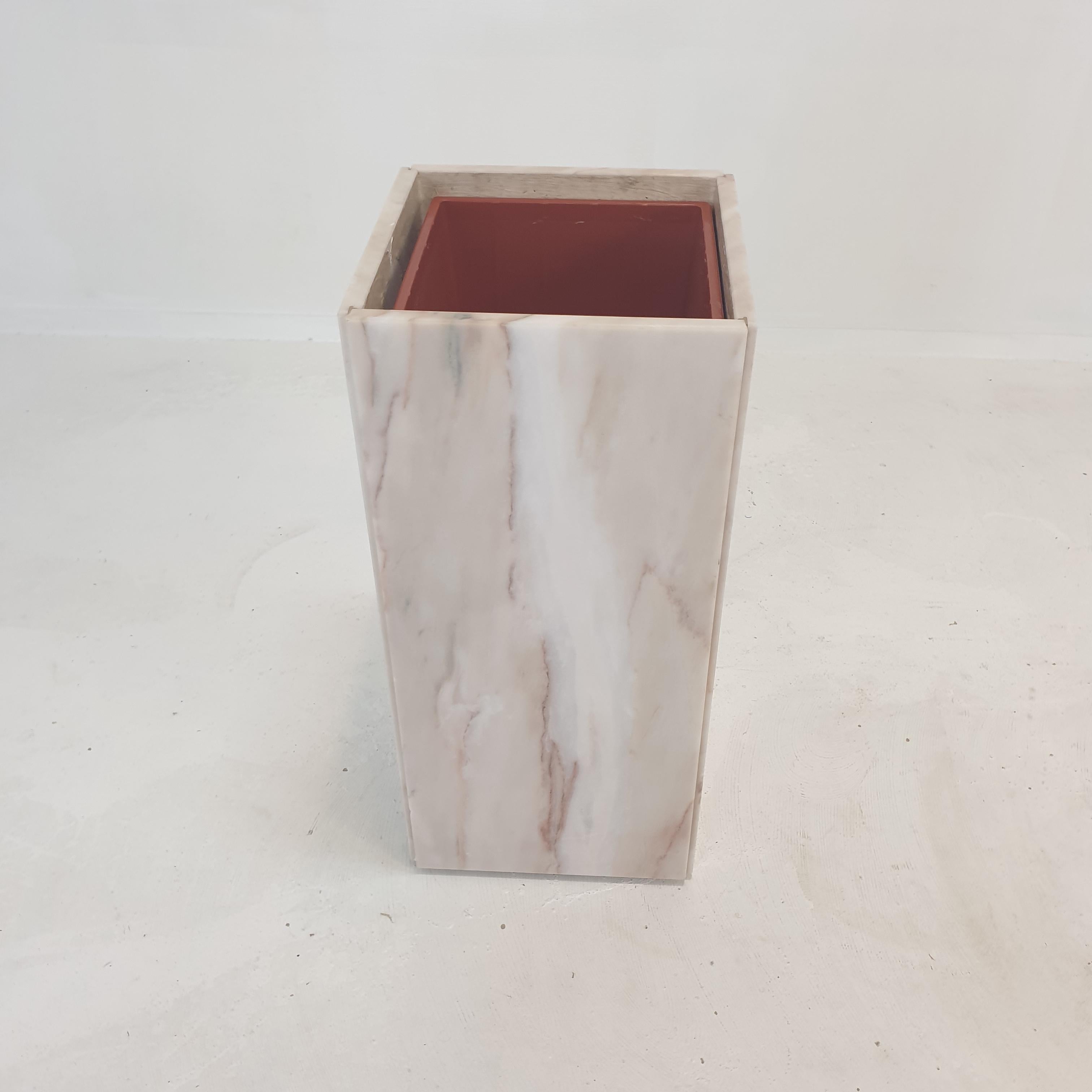Late 20th Century Italian Marble Planter or Pedestal with Light, 1970's For Sale