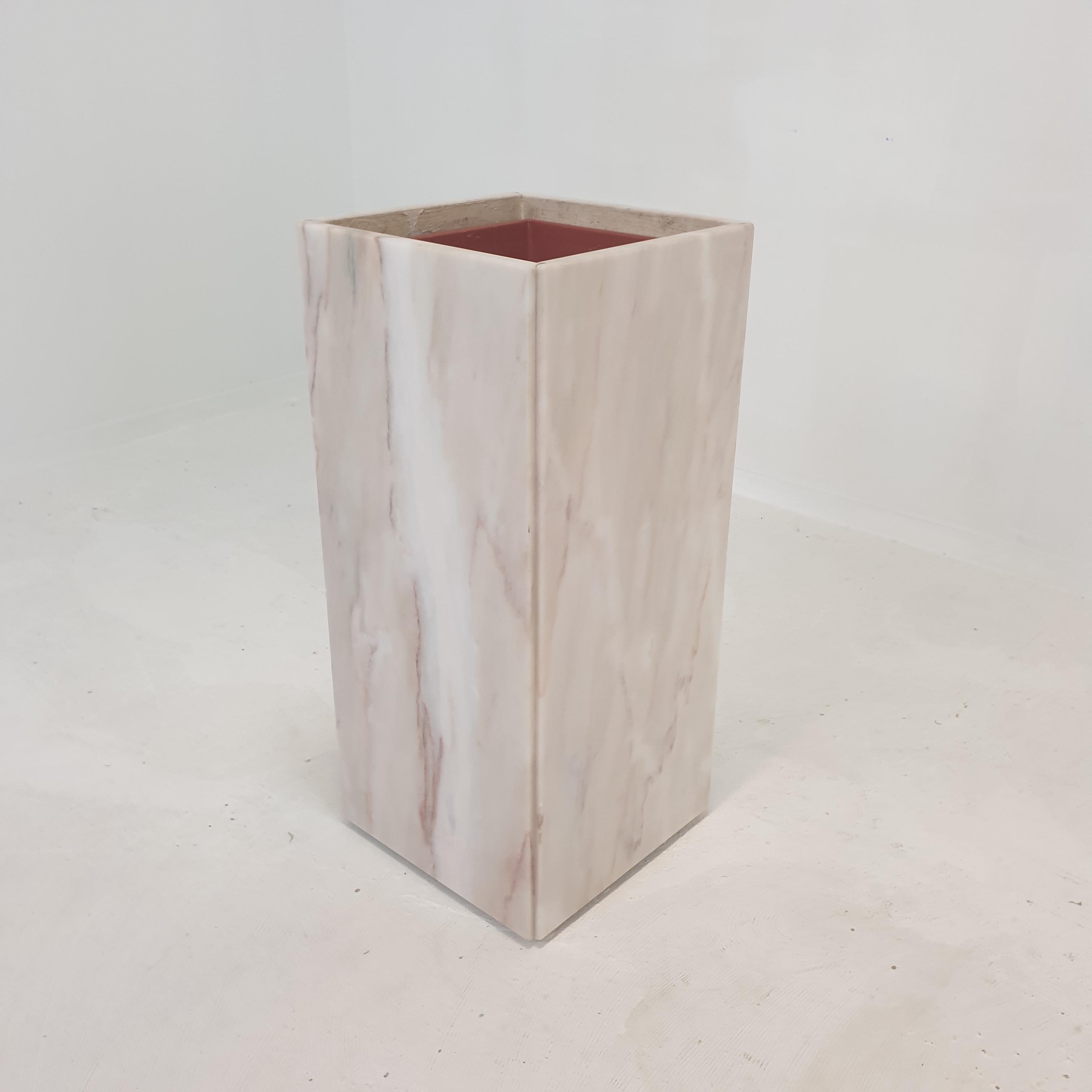 Italian Marble Planter or Pedestal with Light, 1970's For Sale 1