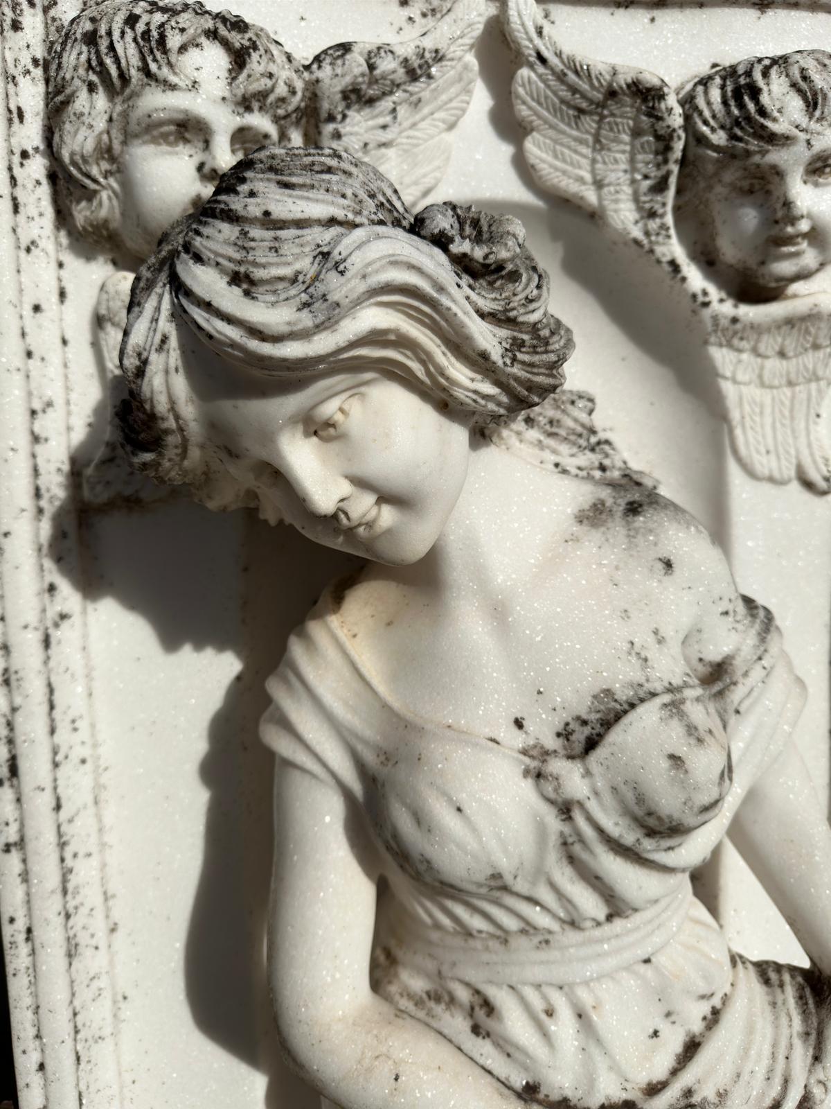Moderno Scultura italiana in marmo dei primi del Novecento H. H. 180 cm in vendita