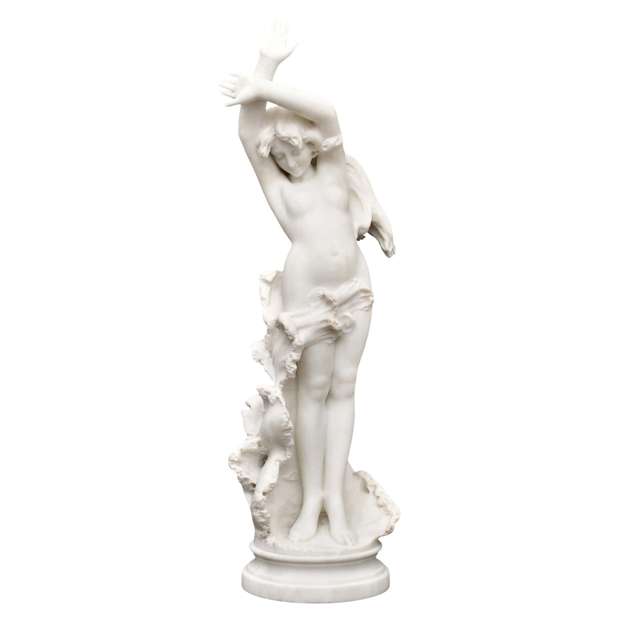 Sculpture de Vénus en marbre italien par Cesare Lapini en vente