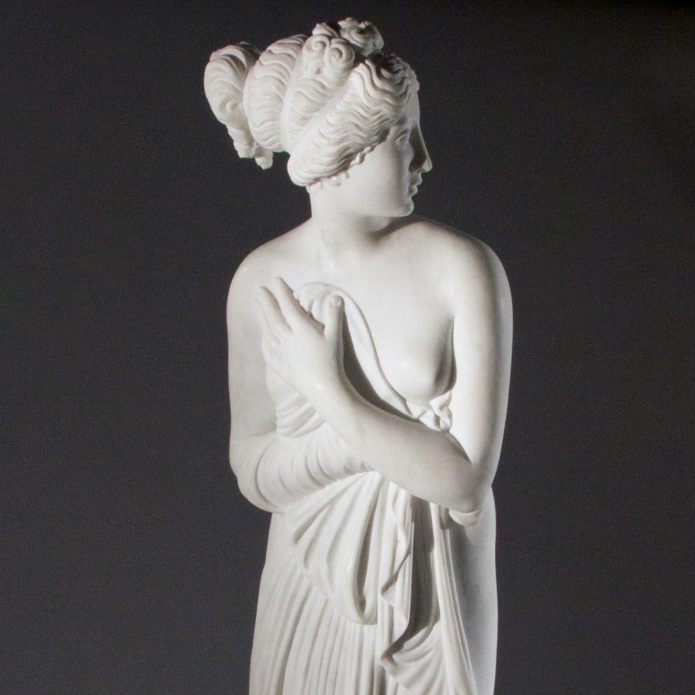 venus bathing statue