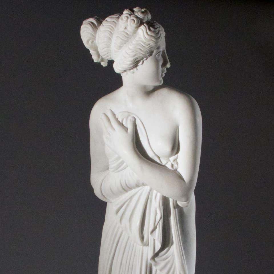 Neoclassical Italian Marble Statue of "Venus after the Bath" after Antonio Canova For Sale