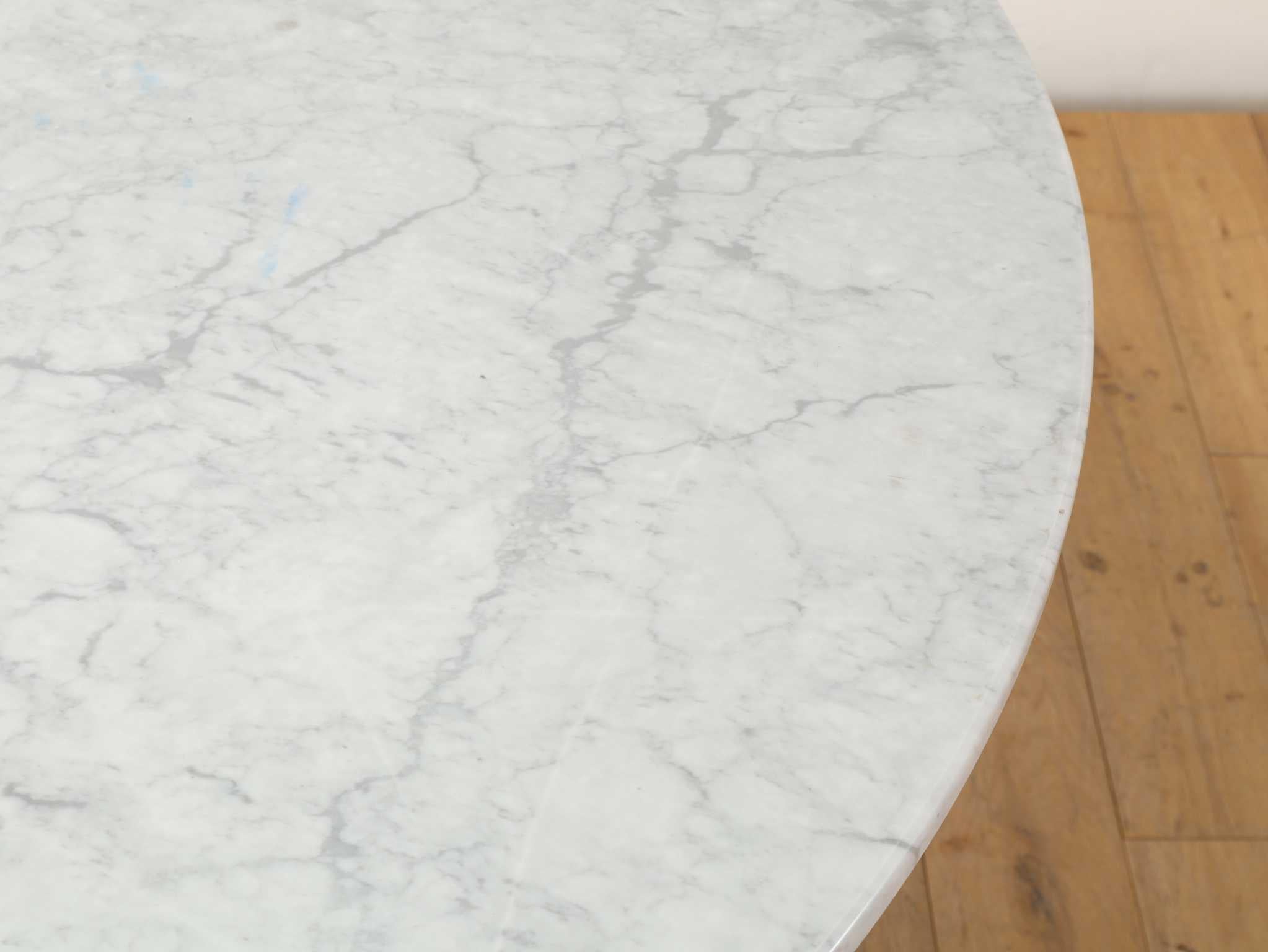 Italian Marble Top Round Table 1970's For Sale 2