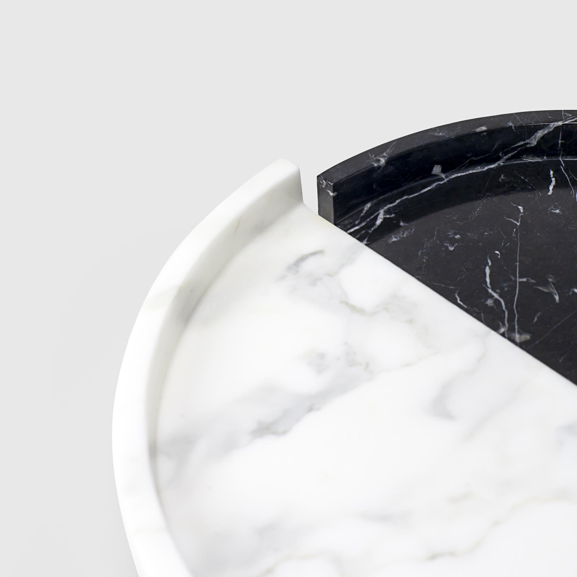 Statuary Marble Italian Marble Tray in Black and White, Minimalist Modern Design by Sandro Lopez For Sale
