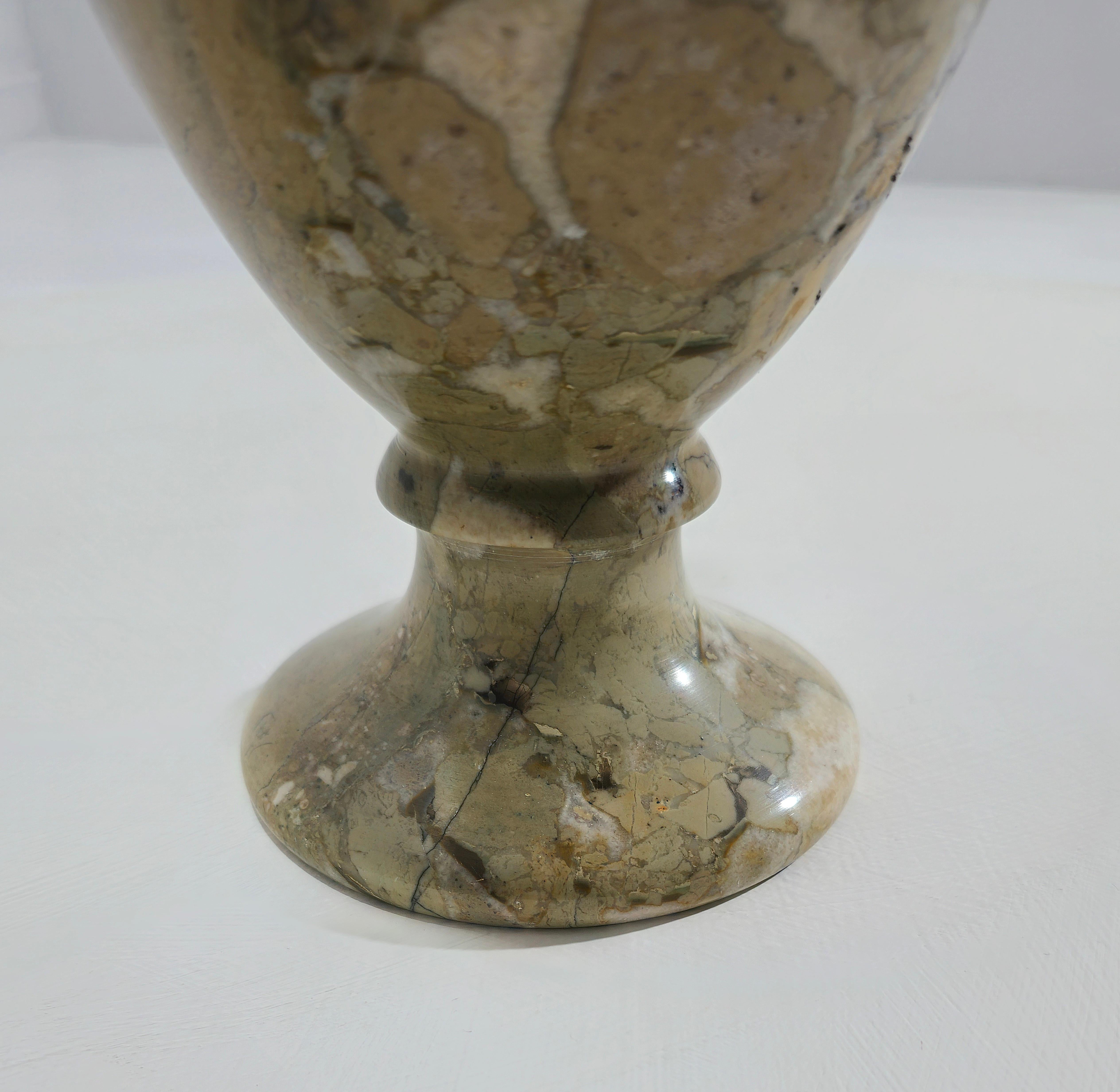 Marmo Vaso di marmo italiano Mid-Century Modern in vendita
