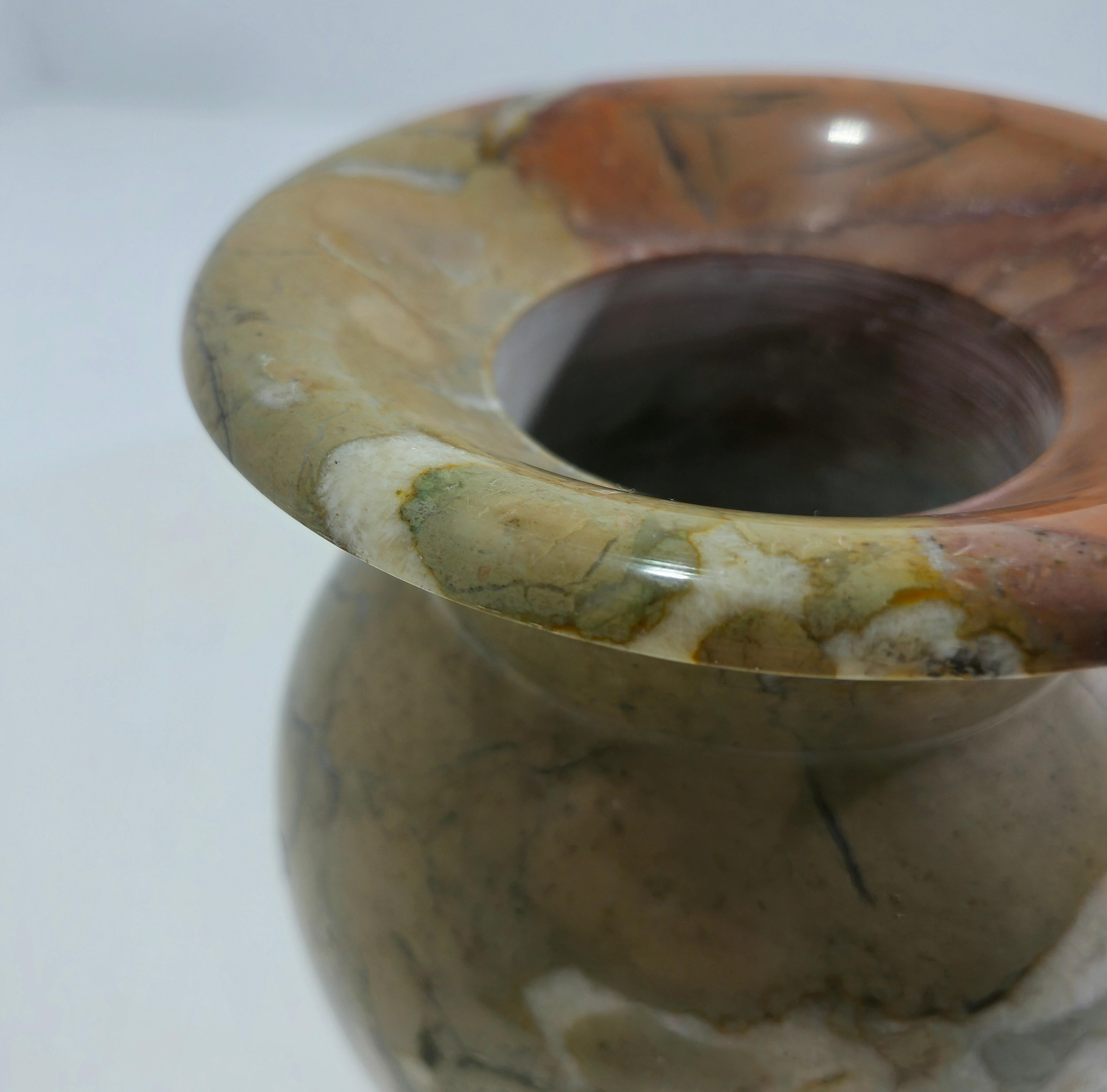 Vaso di marmo italiano Mid-Century Modern in vendita 1