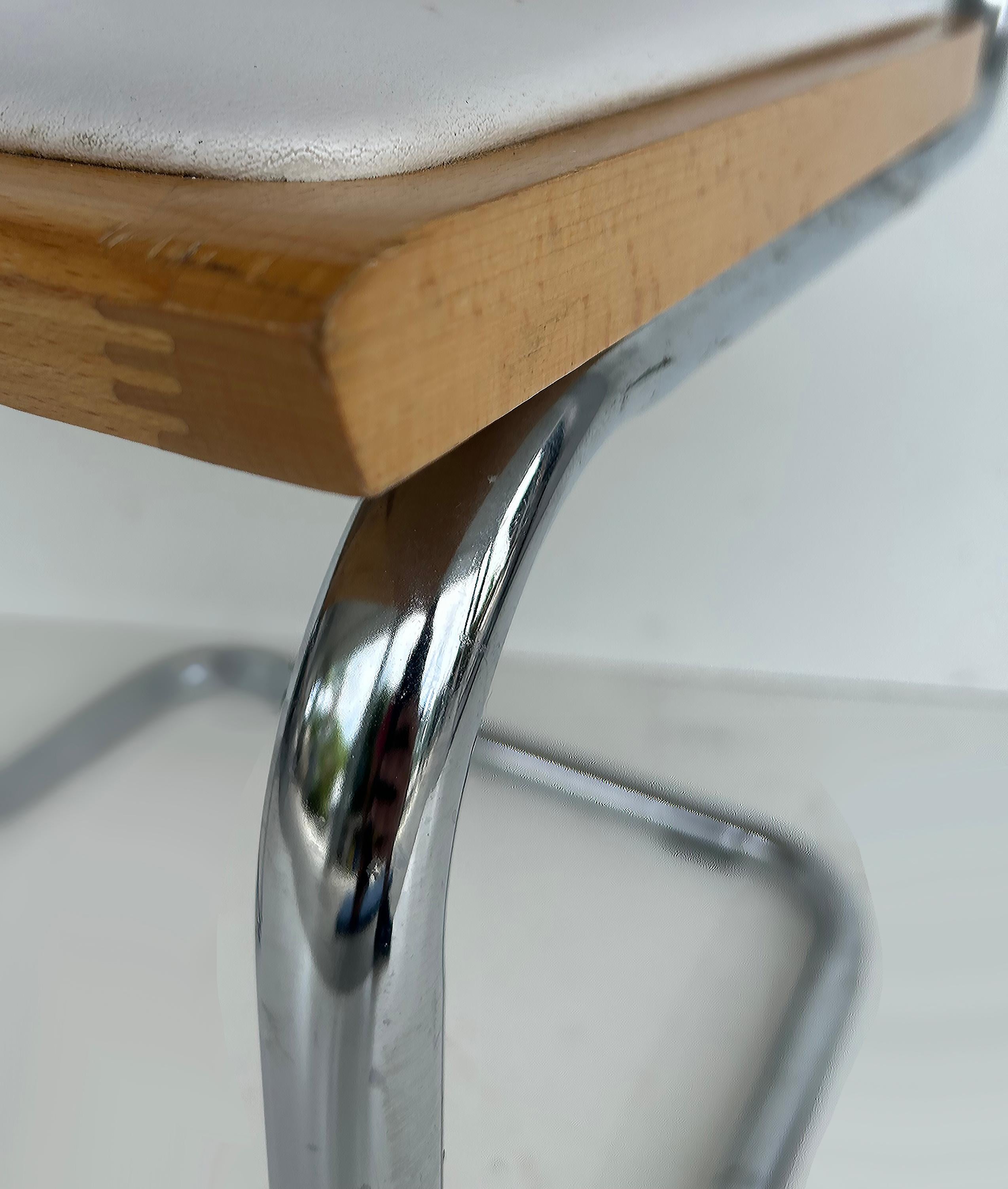 Juego de 6 sillas de comedor italianas Cesca de Marcel Breuer en cromo, madera y cuero en venta 4