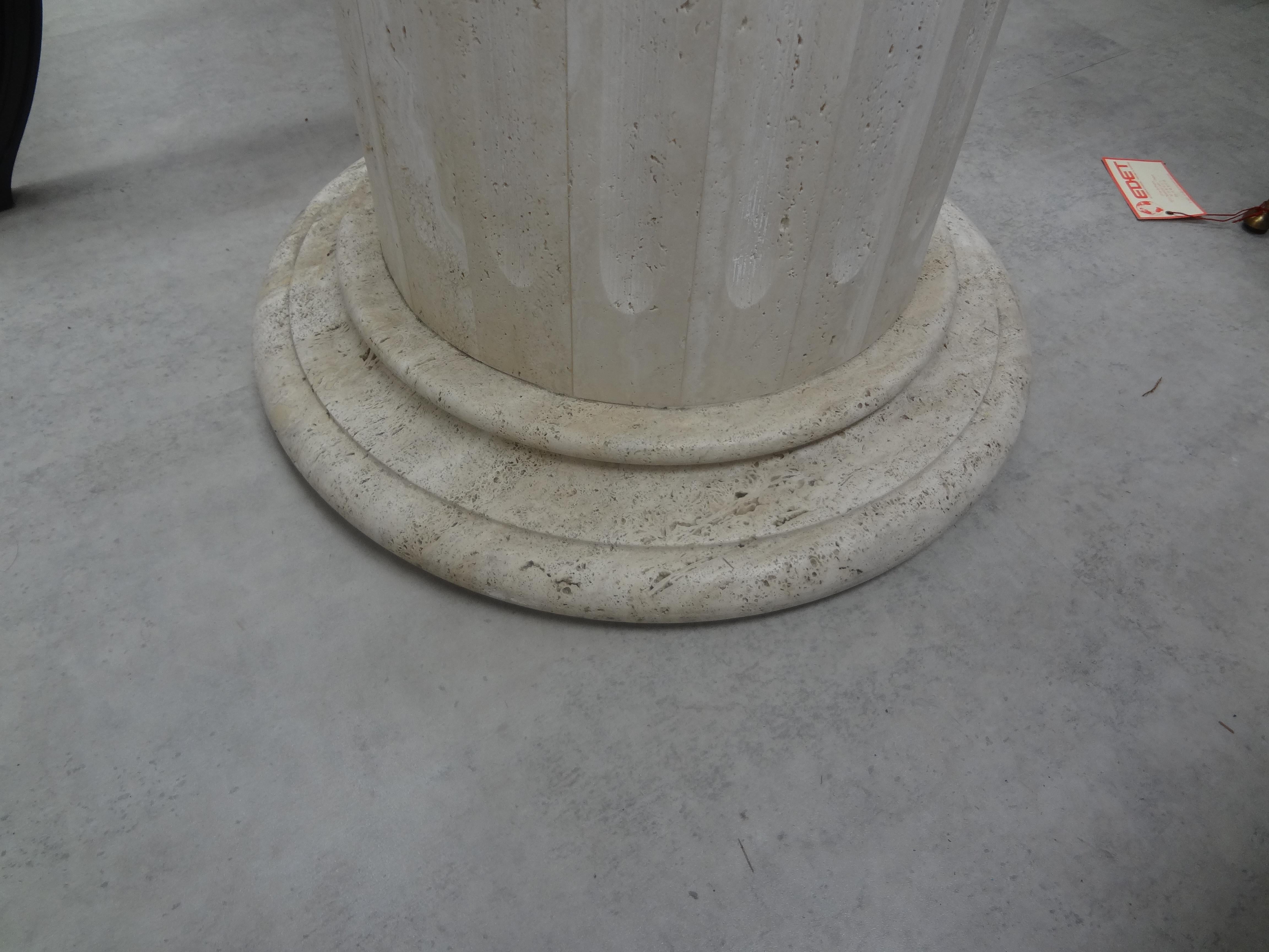 Italian Mario Bellini Style Fluted Travertine Pedestal or Table Base In Good Condition For Sale In Houston, TX