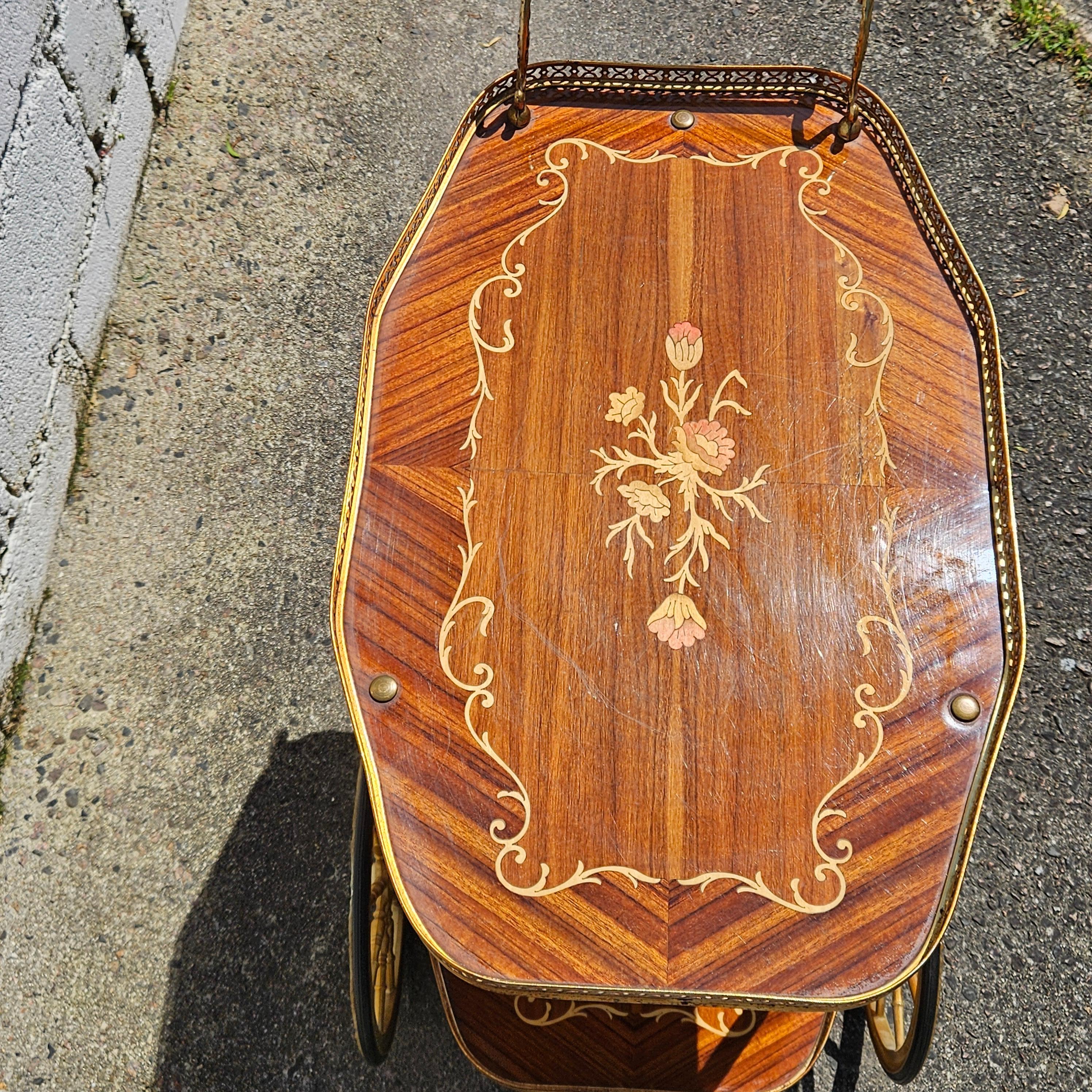 Chariot de bar à deux niveaux pour dessert - Trolley - Style néoclassique des années 70 1