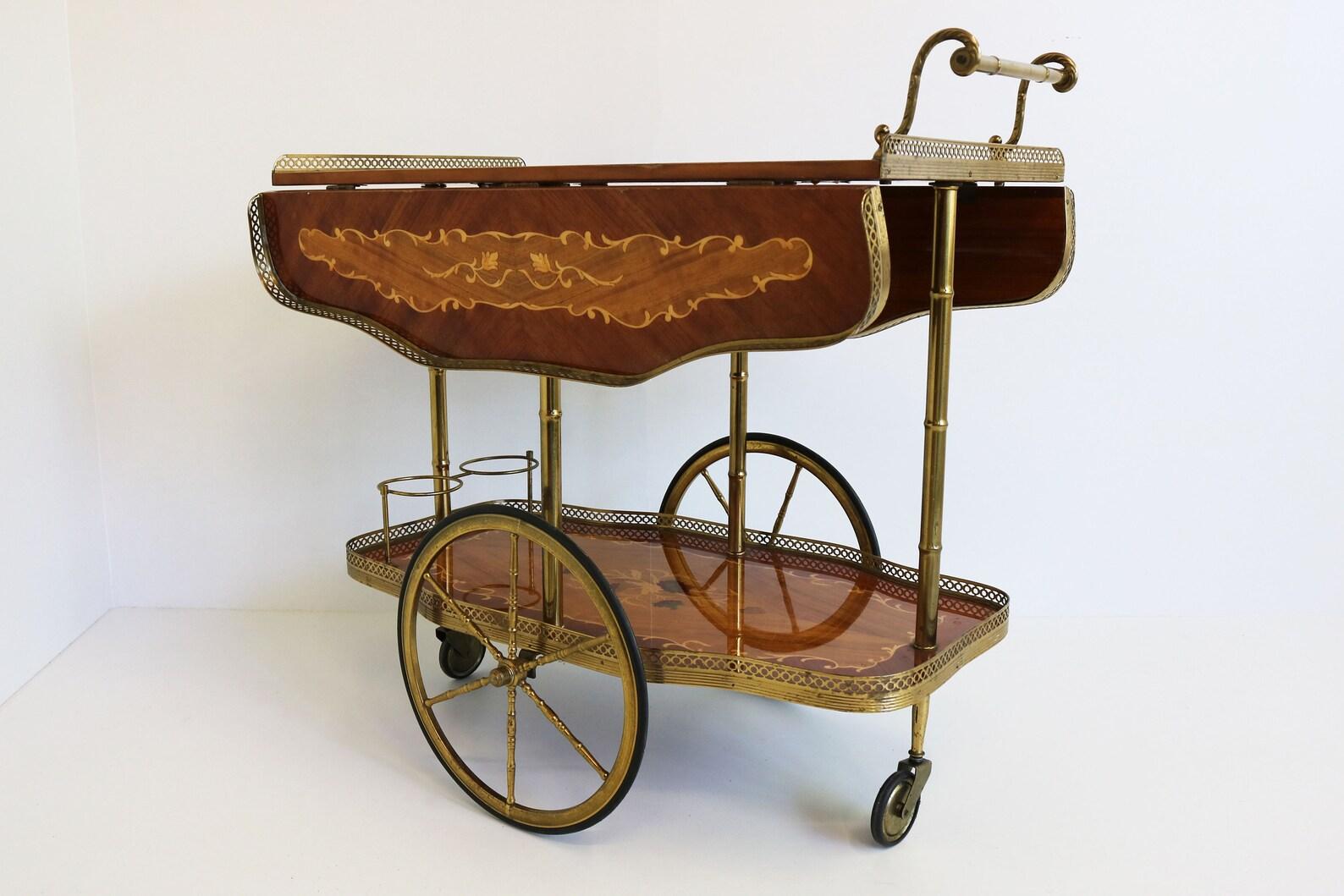 Italian Marquetry & Brass Drop Leaf Bar Cart Mid-Century 1950 Luxury Design In Good Condition In Ijzendijke, NL