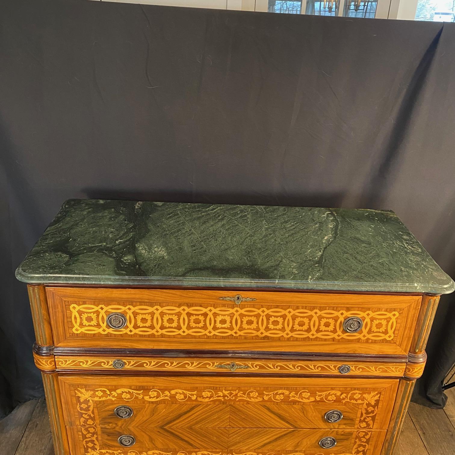 Scrivania Commode con piano in marmo intarsiato italiano in vendita 2